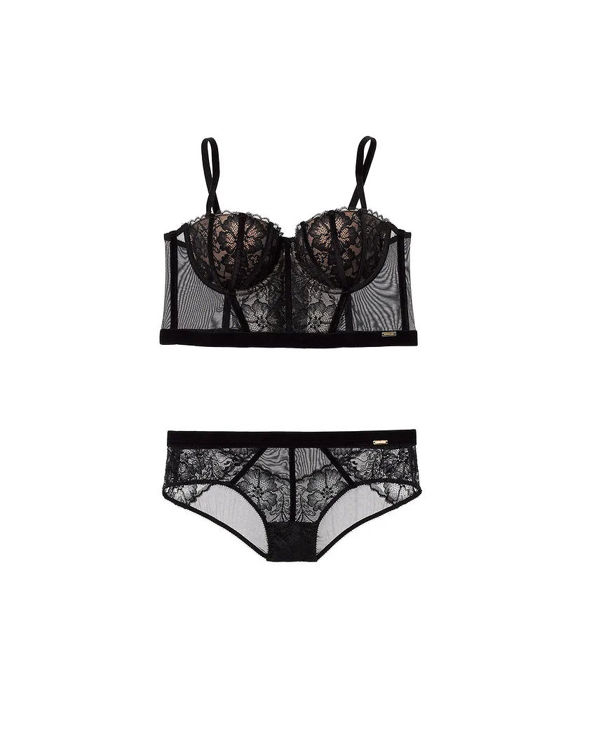 Jazmina Black 2 Push Up bra bundle Still 1