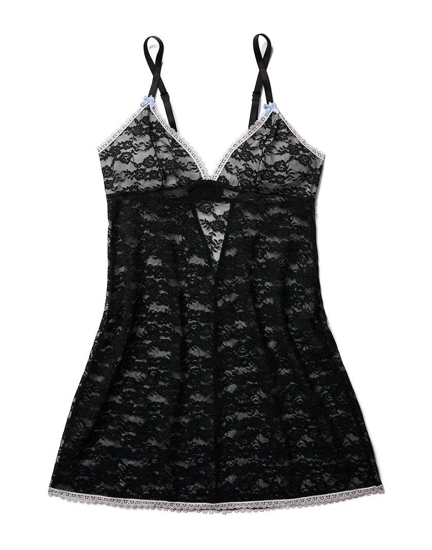 Alexane Black lingerie bundle Still 2