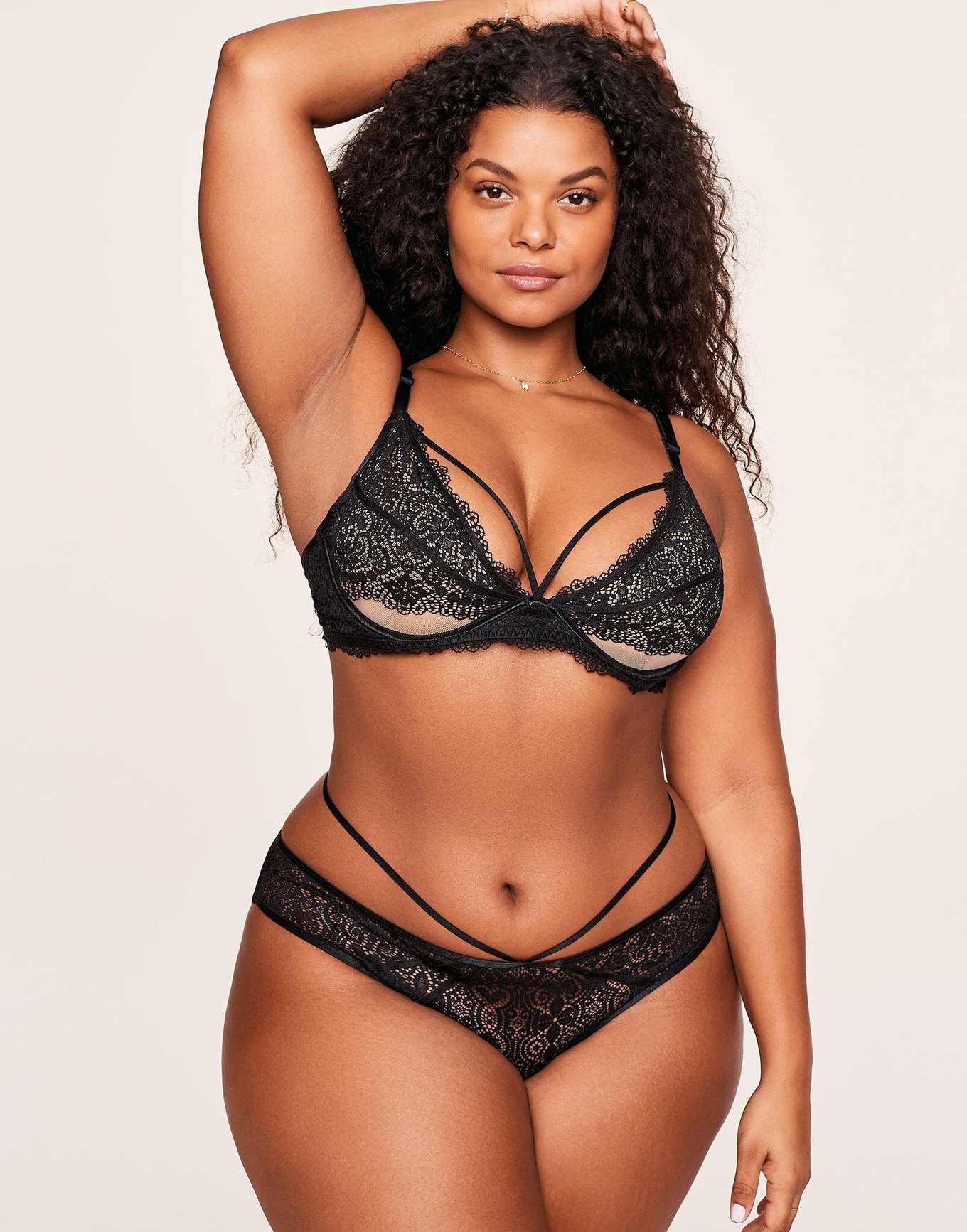 What is Plus Size Seductive Black Lace Sexy Open Bust Bra and