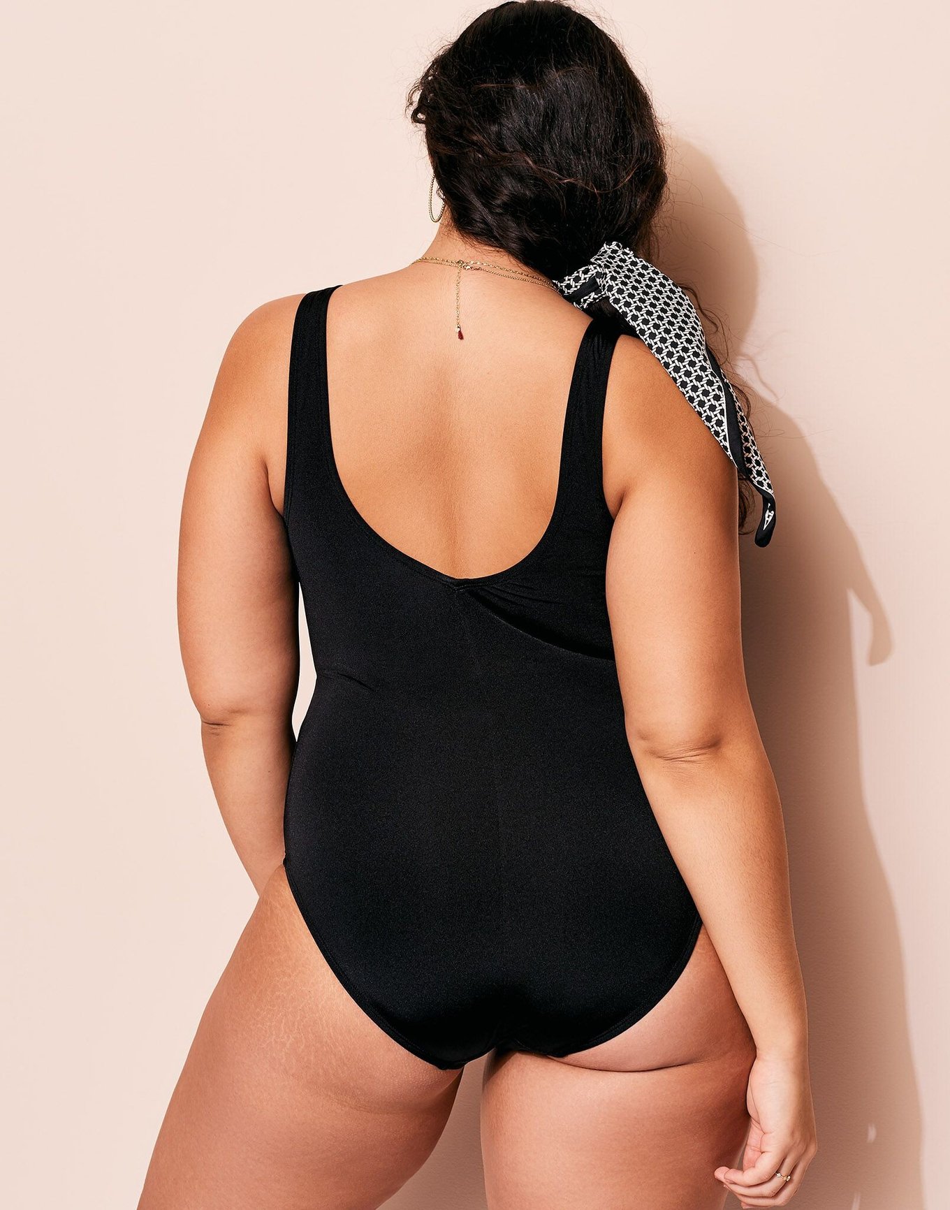 Adrienne Contour Plus