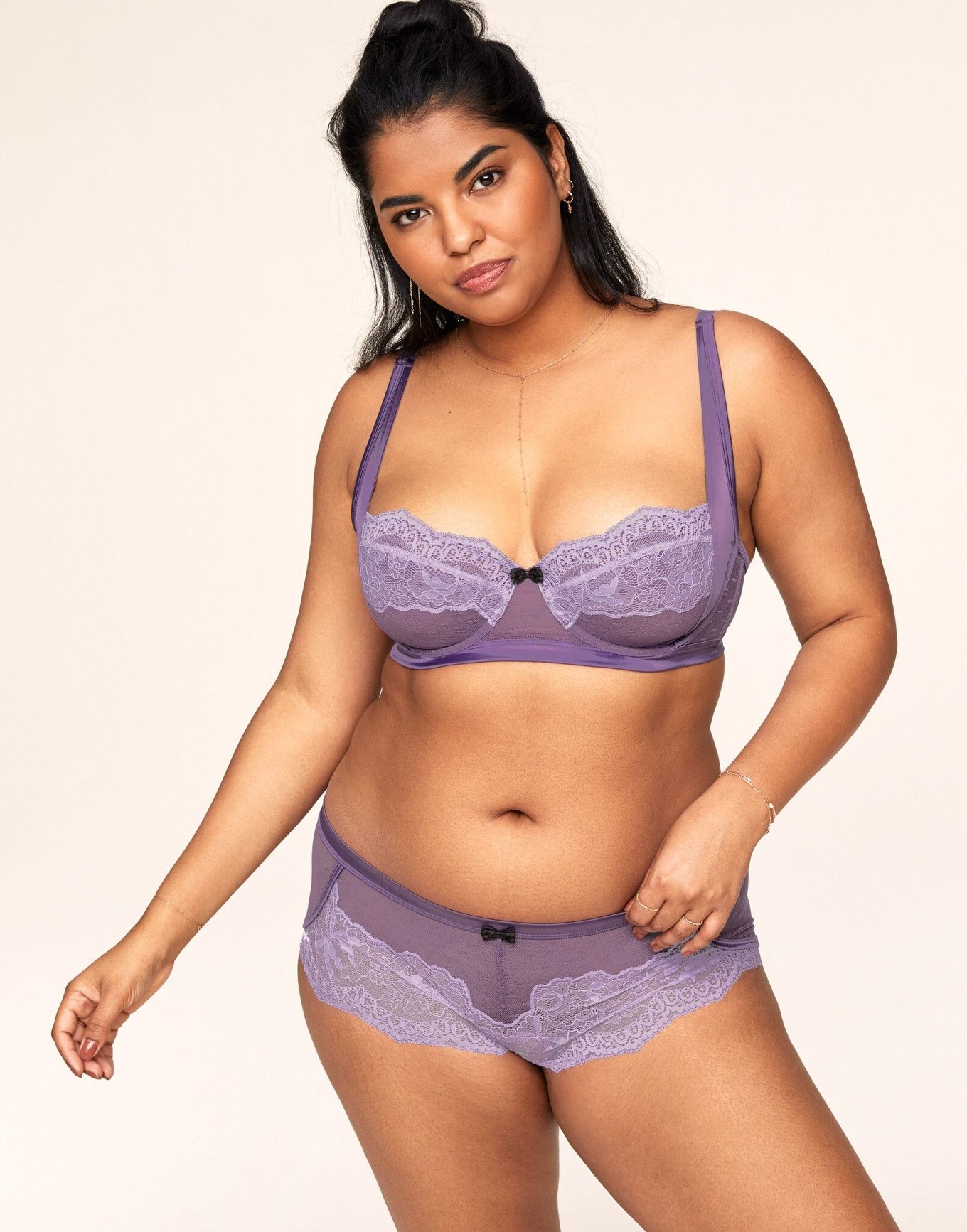 Purple bra deals and panty set