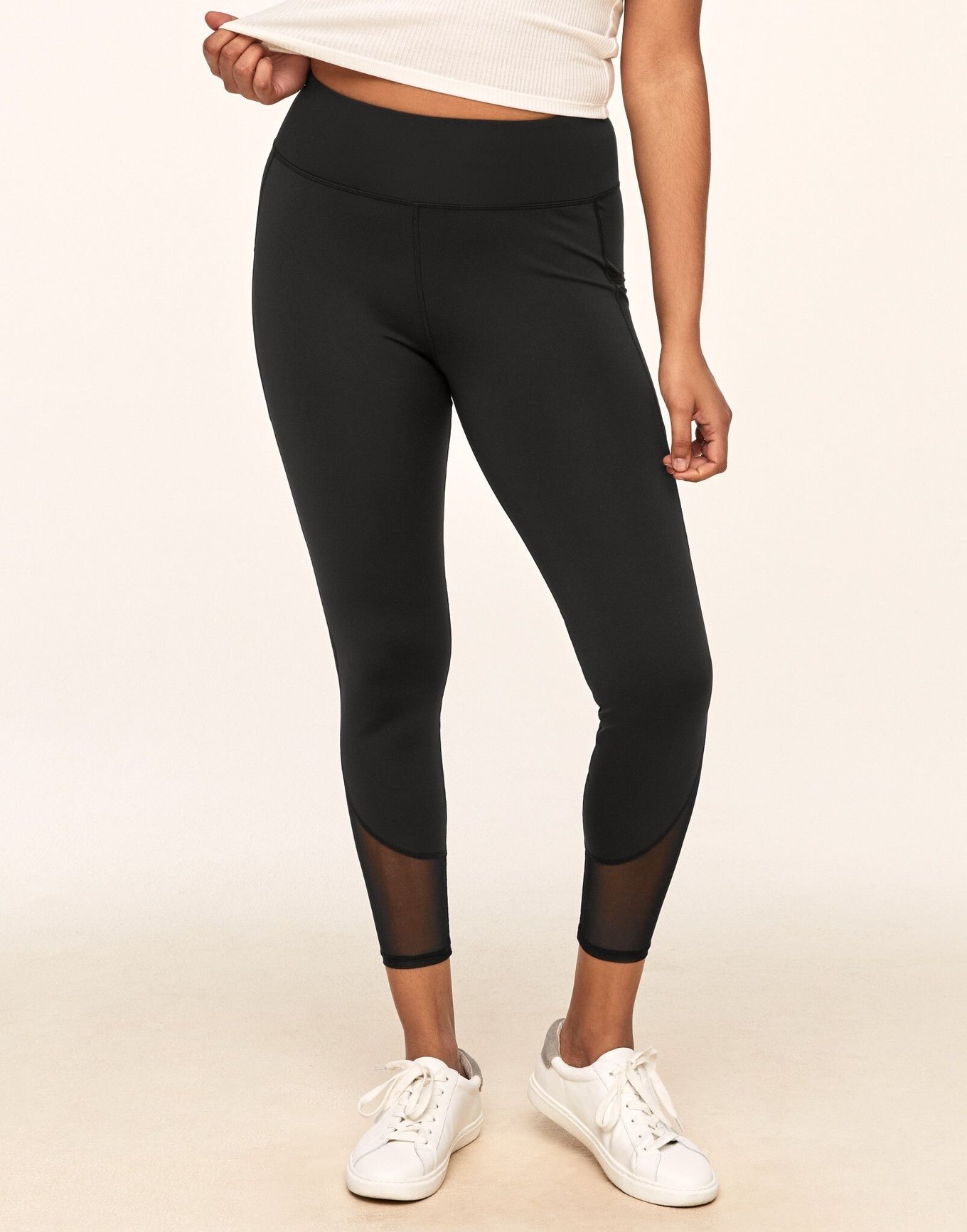 Victoria’s Secret Sport Essential High Rise Pocket Leggings. Size: XS  Black&Grey 