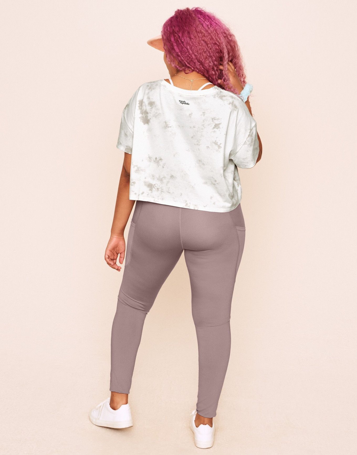 Outflits Beige Cotton Lycra Capri Leggings: Unmatched Comfort & Style