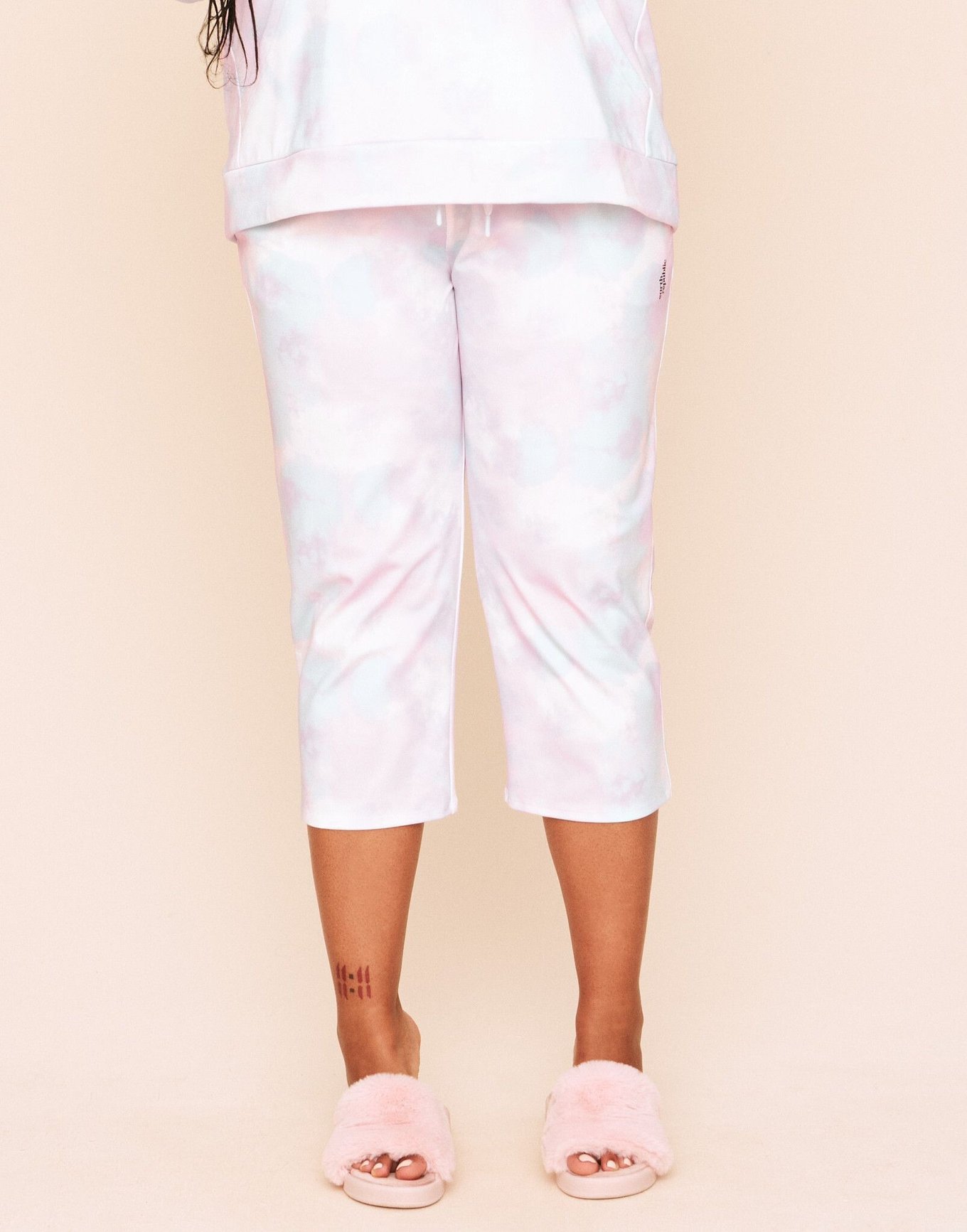 Jaelyn Cropped Pant Tie Dye Pink Plus Cropped pant length, 1X