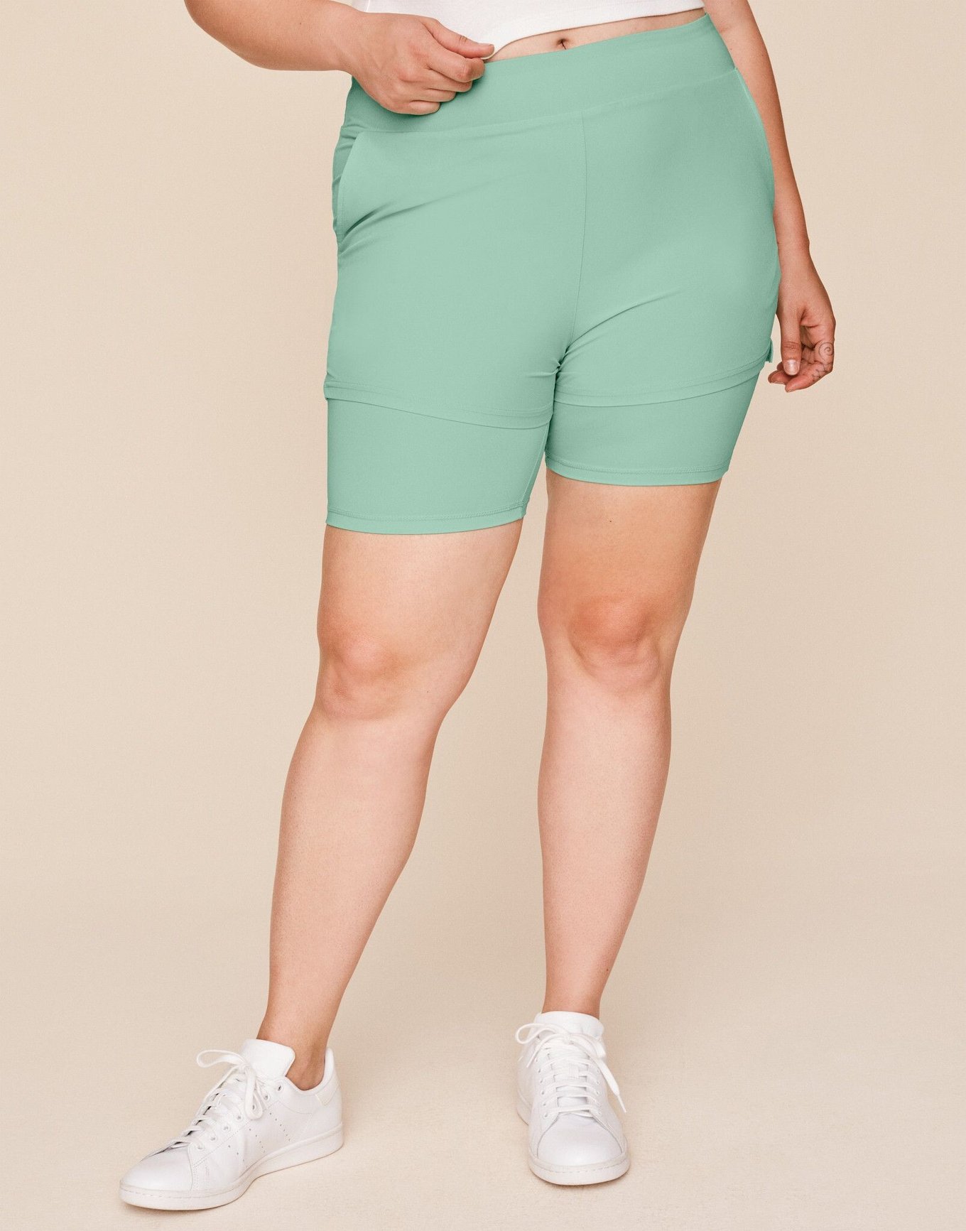 Selina 2in1 Short Green Plus Drop In Phone Pockets, 1X-3X