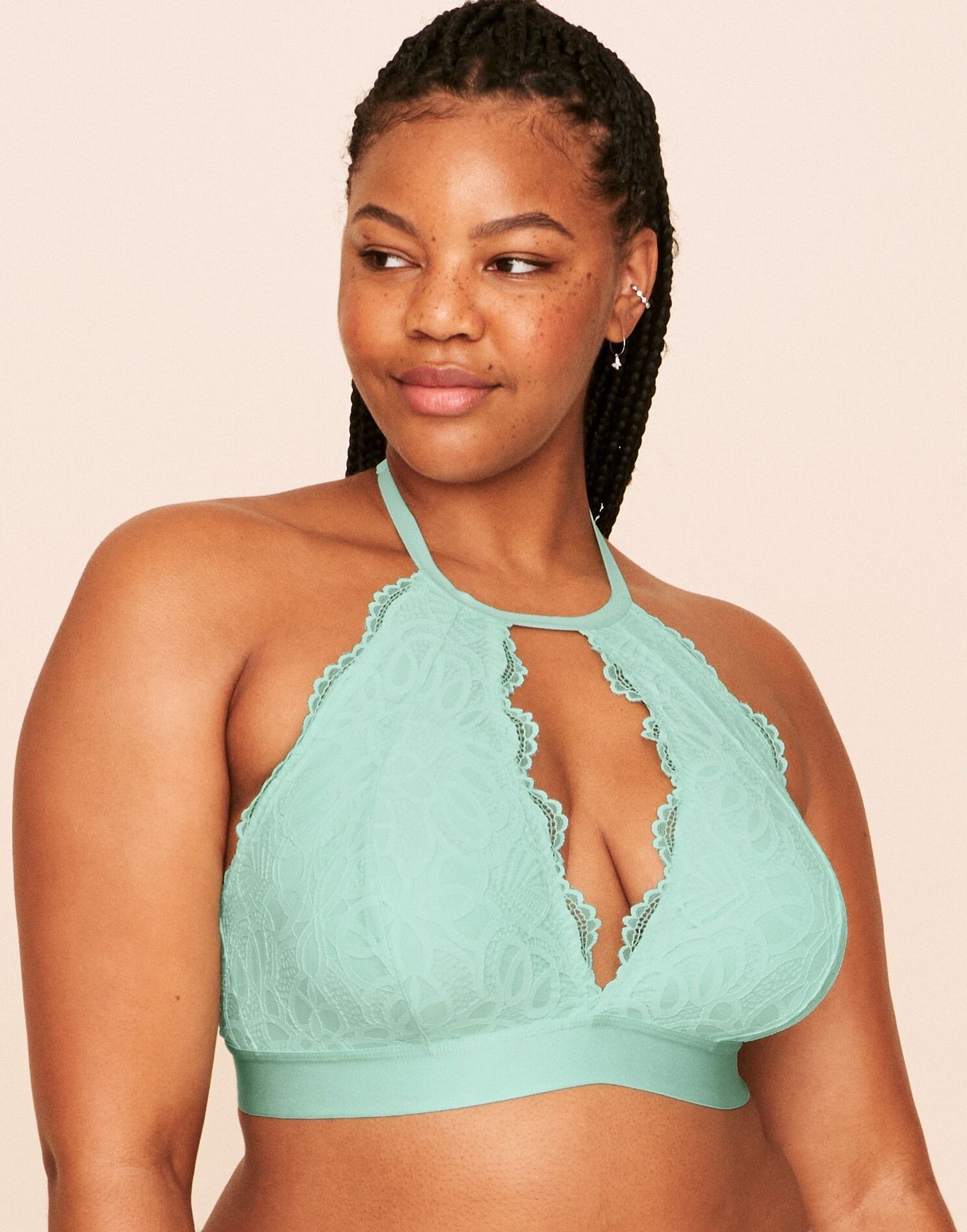 Plus Size Lacy Padded Bralette