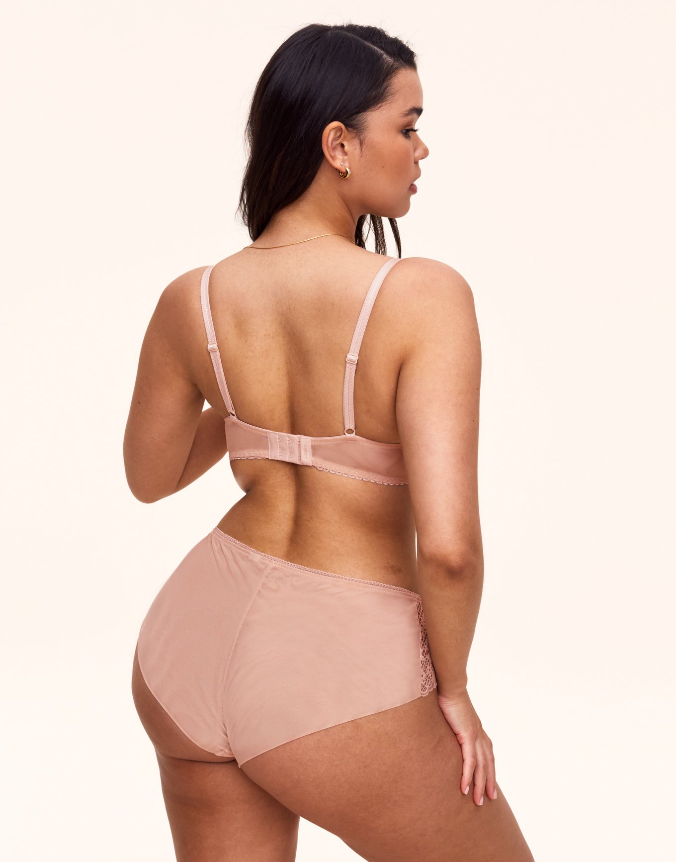 Cinthia Unlined Plus