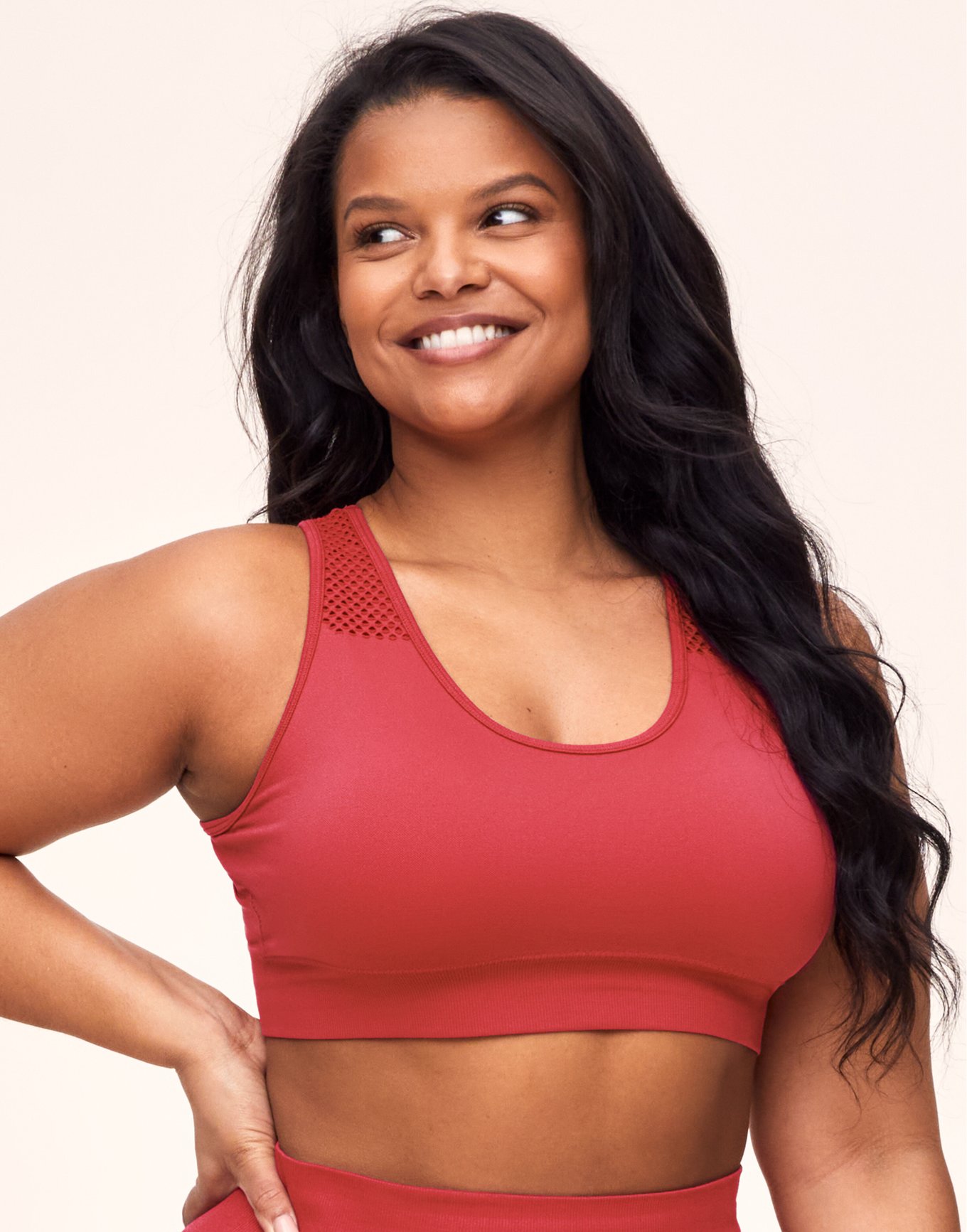 Forever 21 Women's Seamless Strappy Sports Bra Small