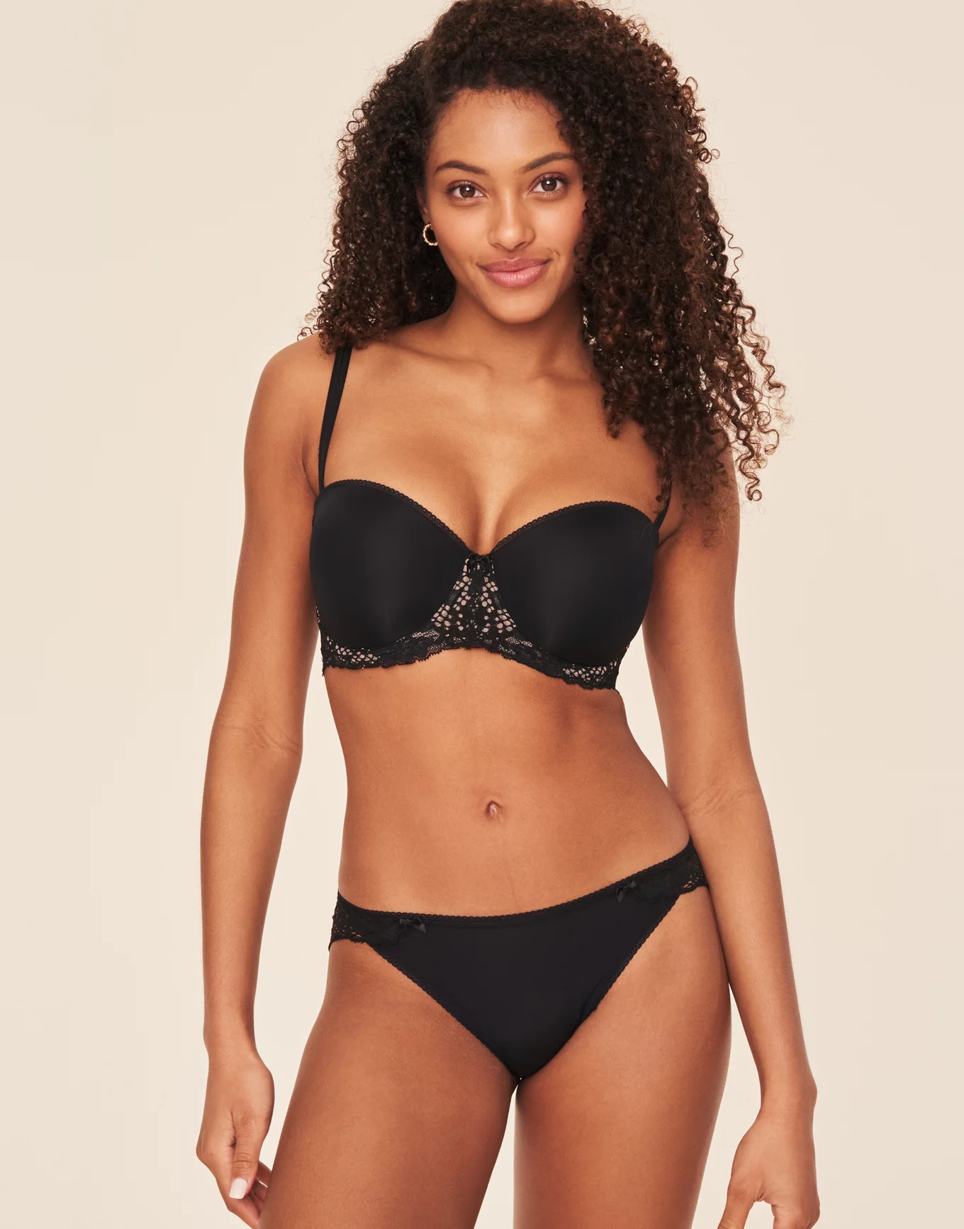 Adore Me Kimmy Push Up Bra Black Size M - $20 (50% Off Retail) - From  Bennett