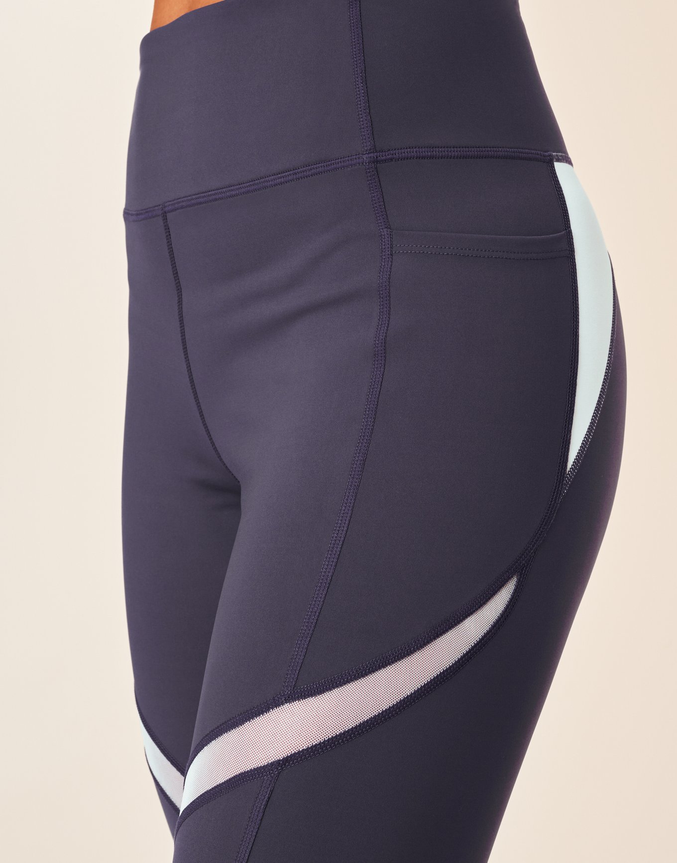 Cali Ventilation Crop Legging