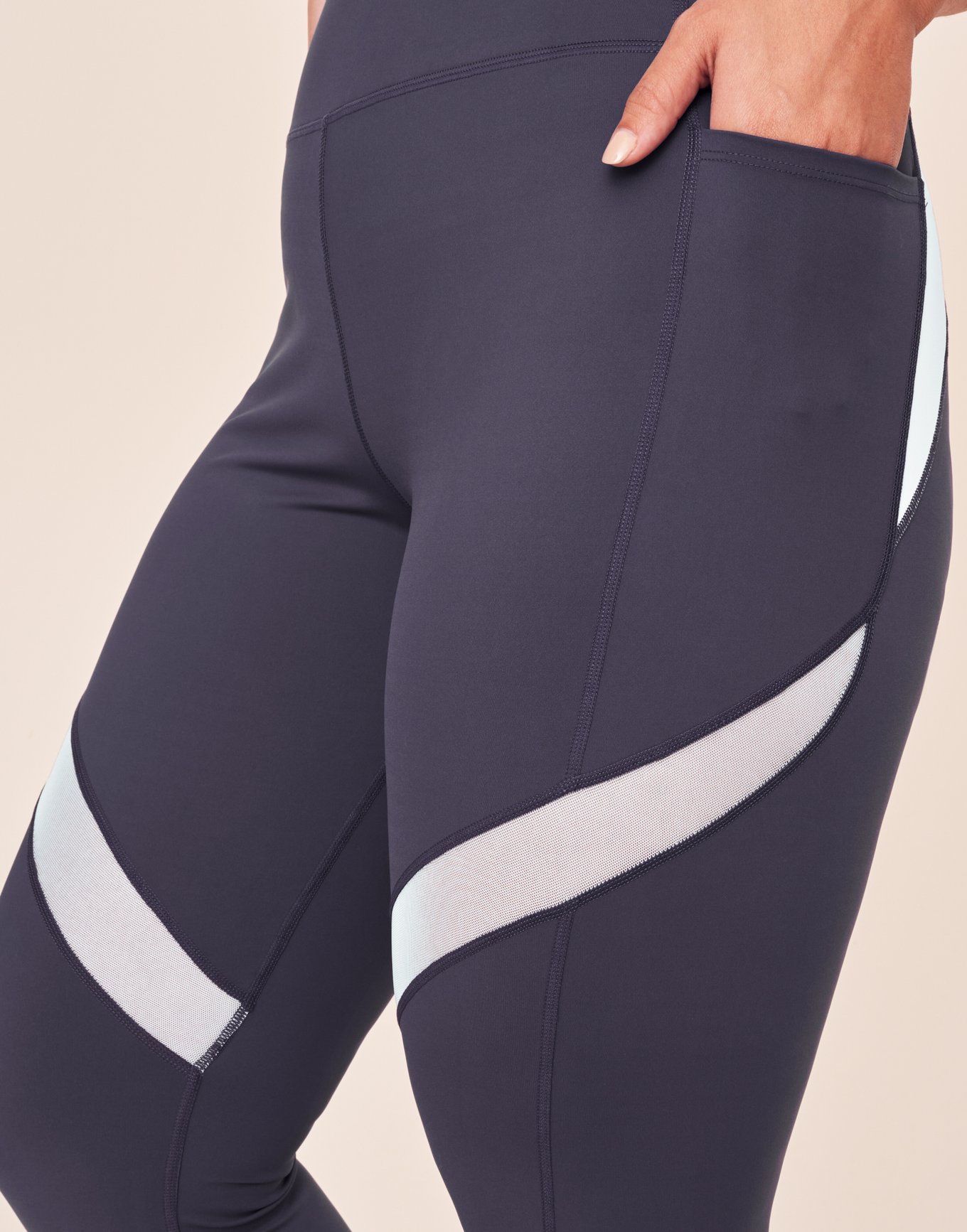 Cali Ventilation Crop Legging