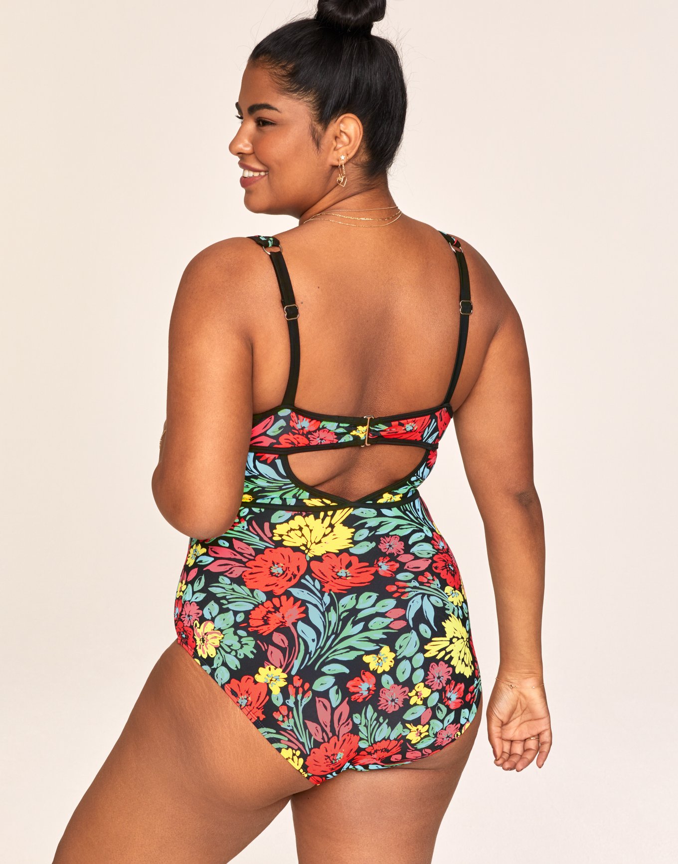 Andressa Contour Plus