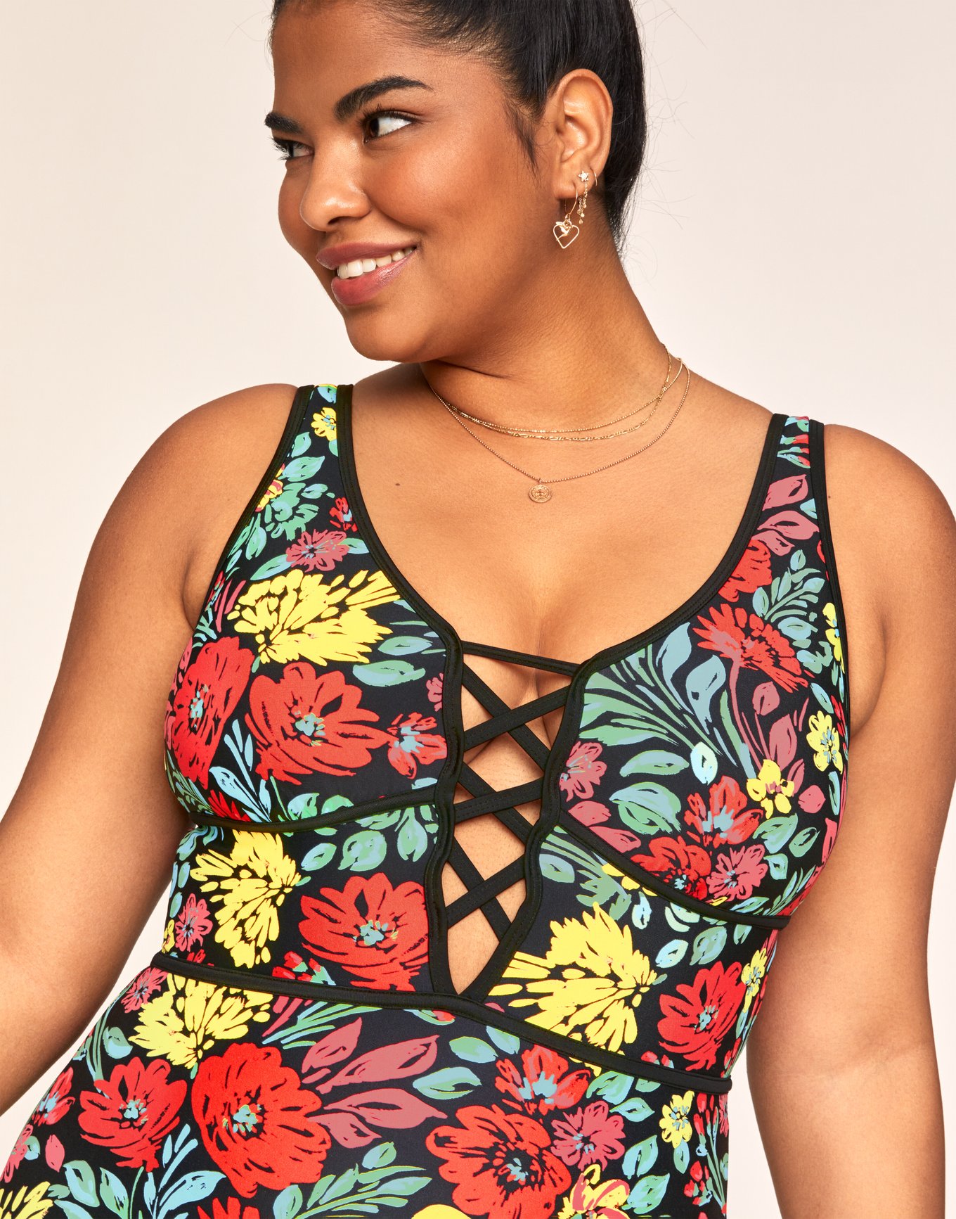 Andressa Contour Plus