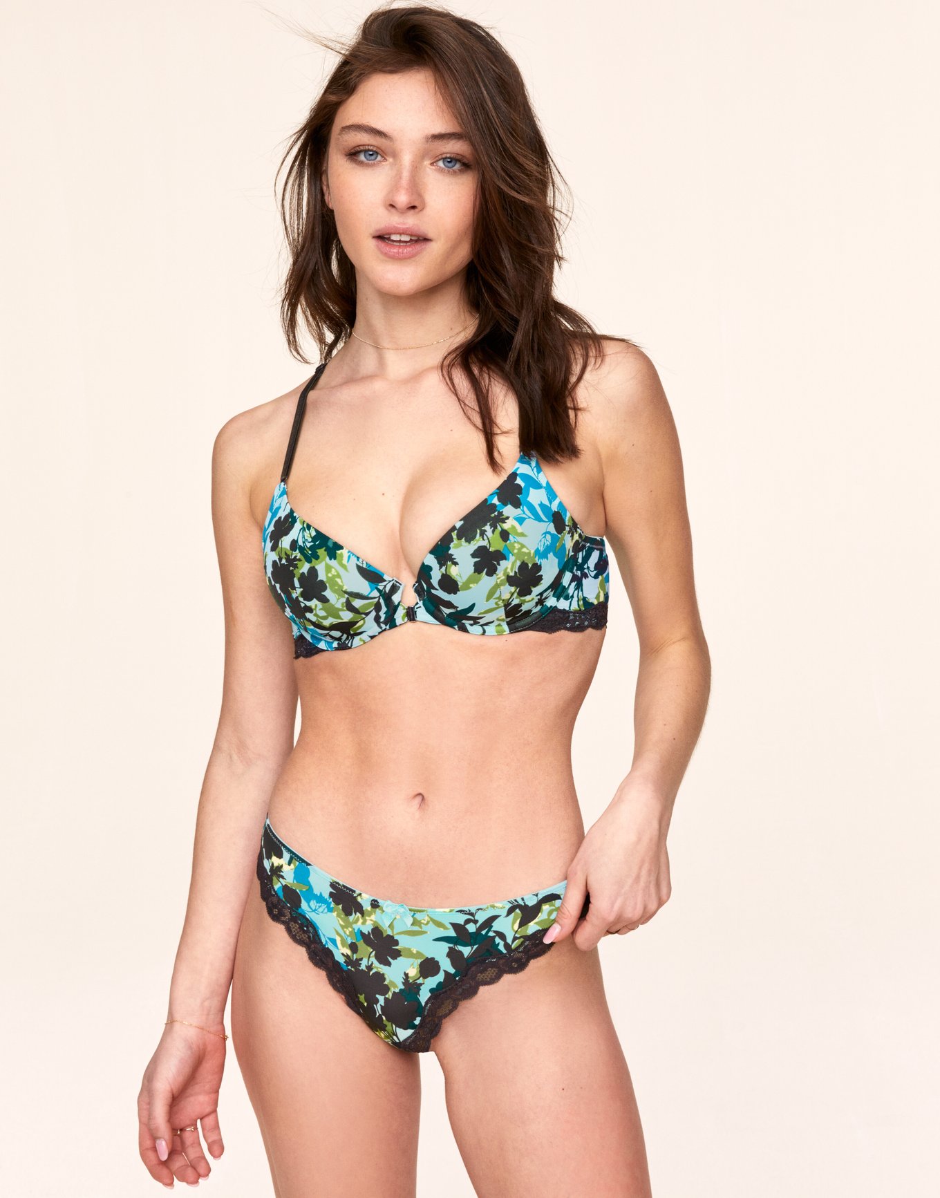 ◆AGNEL◆ Anne Bikini Bra Amazon.com: Elomi Plain Sailing Plunge Underwire Bikini Top