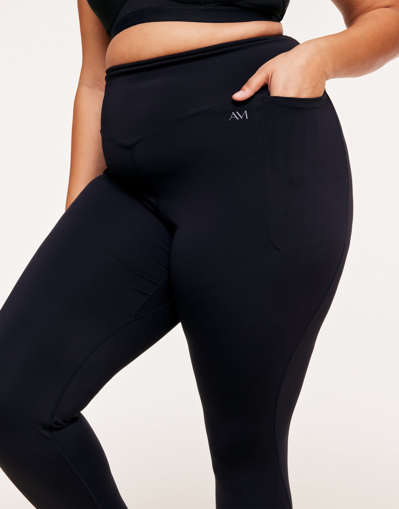 Awaken Reflective Legging