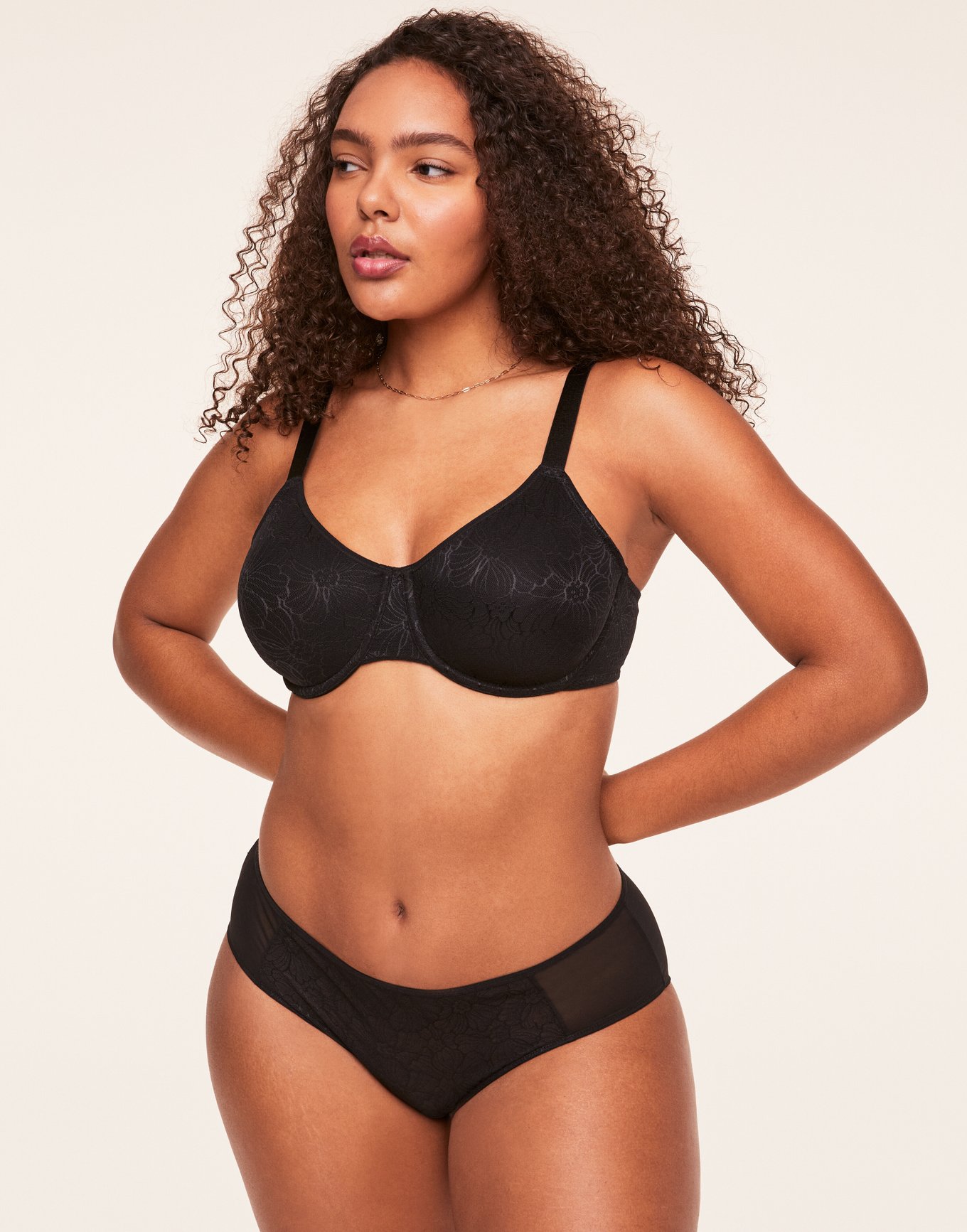 Reba Black Plus Minimizer Unlined Full Coverage, 40B-46DDD | Adore Me