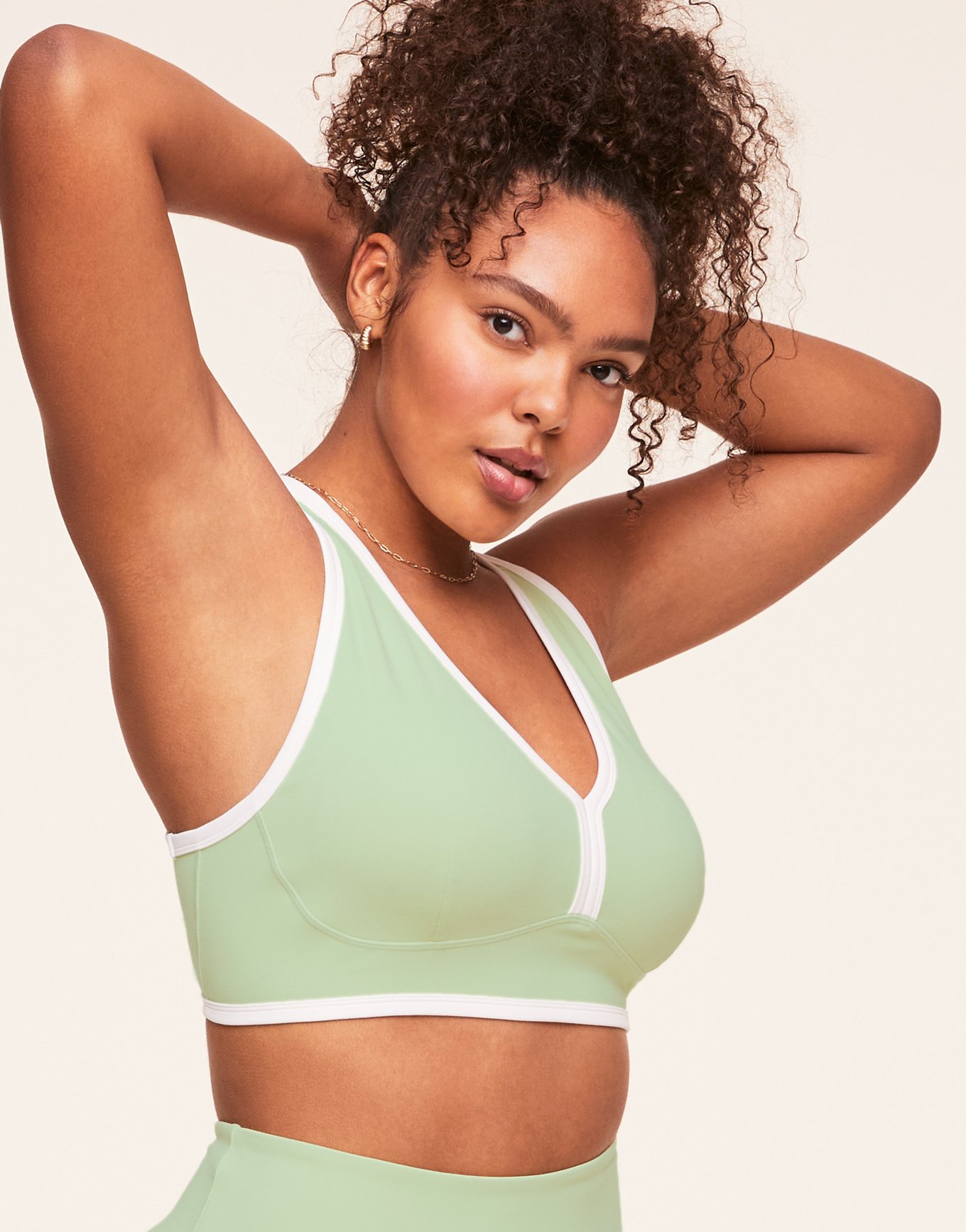 Plus Size Sports Bra High Support Ribbed Crop Top Sports Bras Gym for Women  Sporty Comfortable Supportive Sleeveless Beige at  Women's Clothing  store