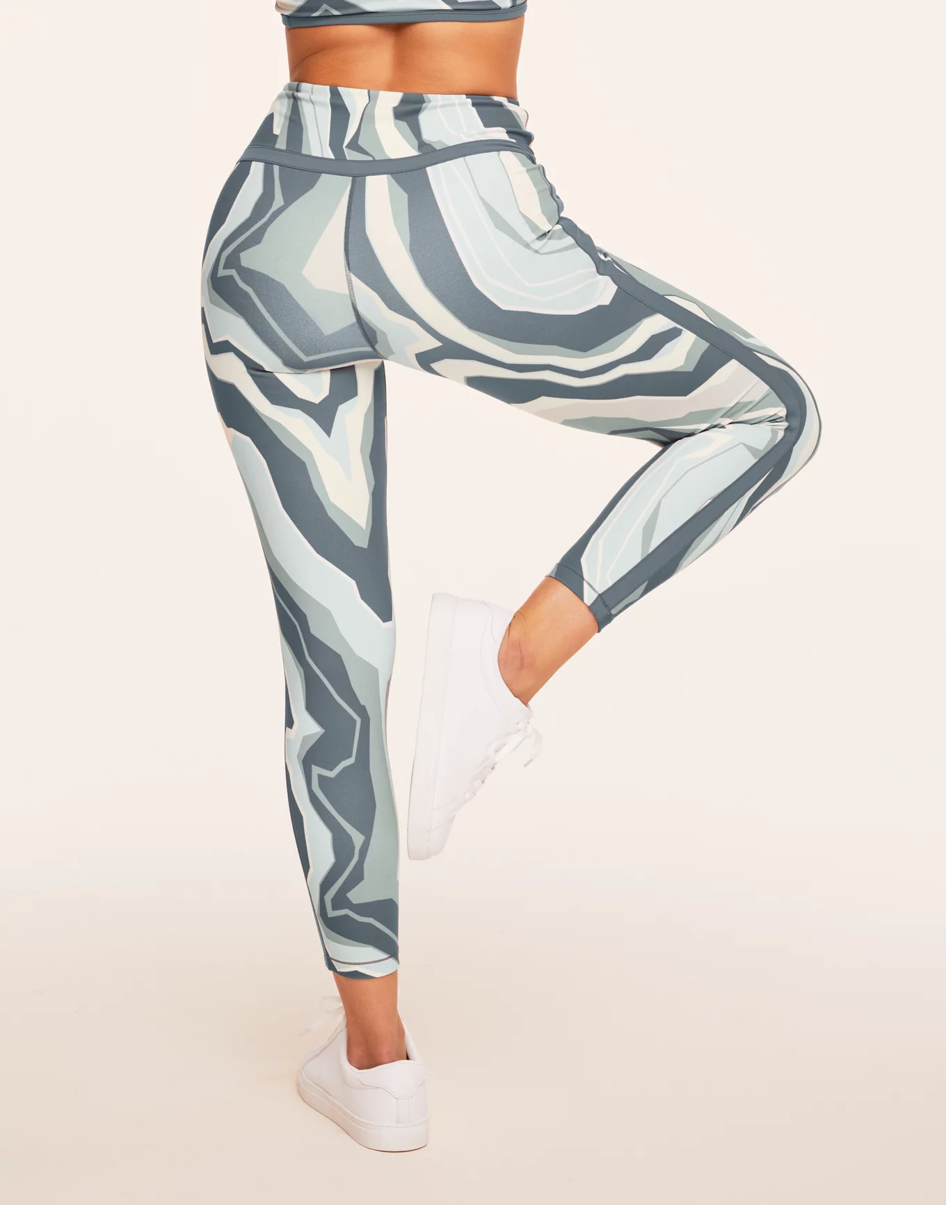 Tori Legging Geo Gray Active legging, XS-XL