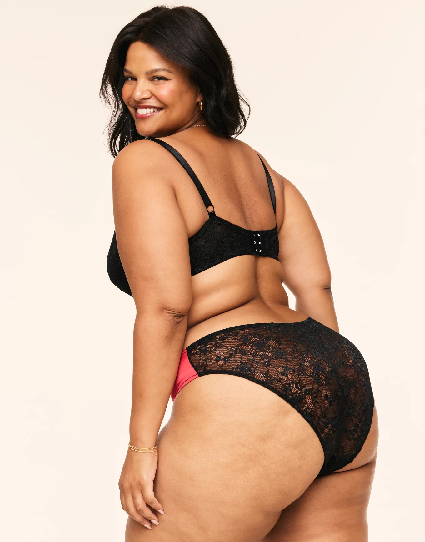 Eira Push Up