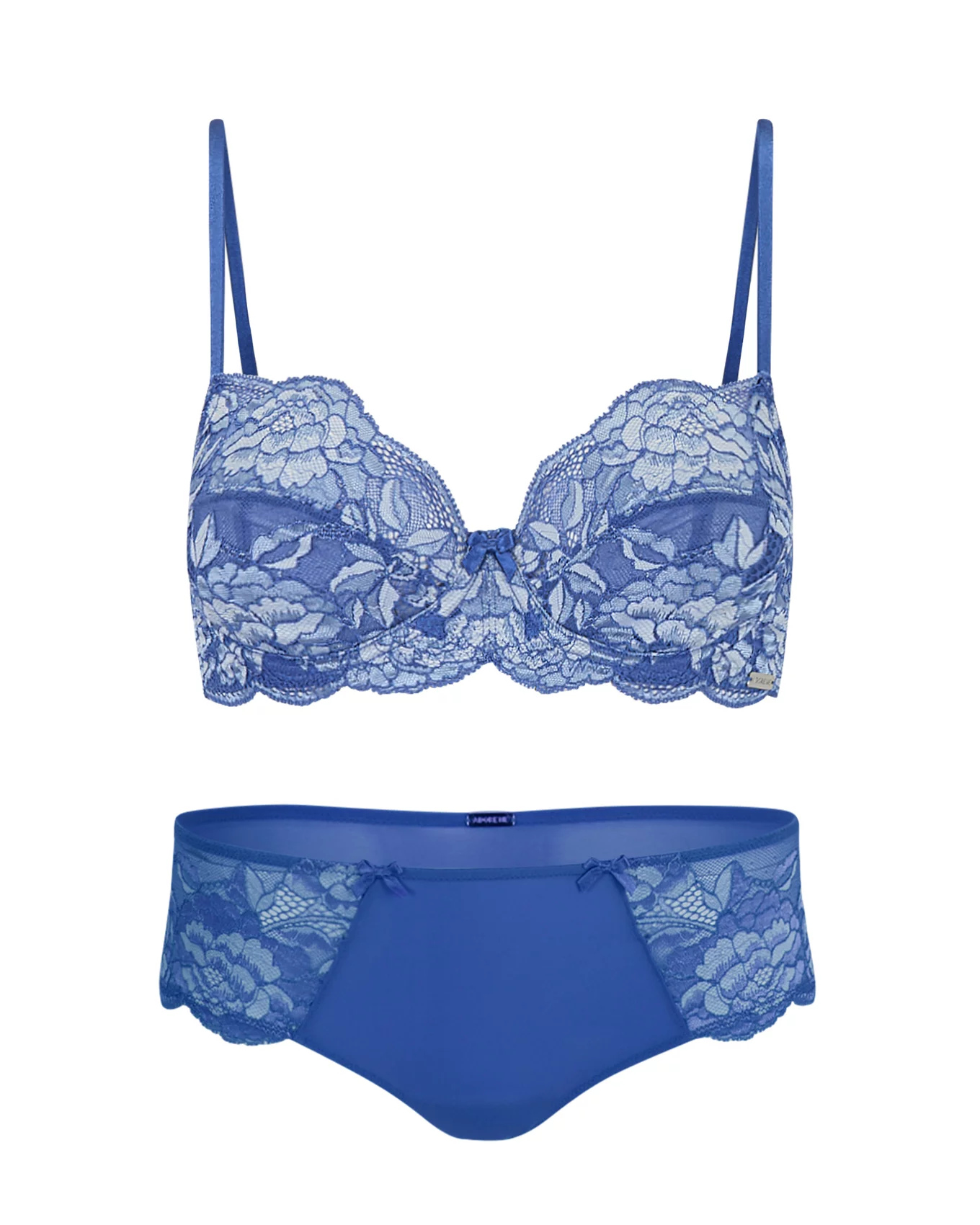 7 Best Underwear And Bra Sets You Need To Know