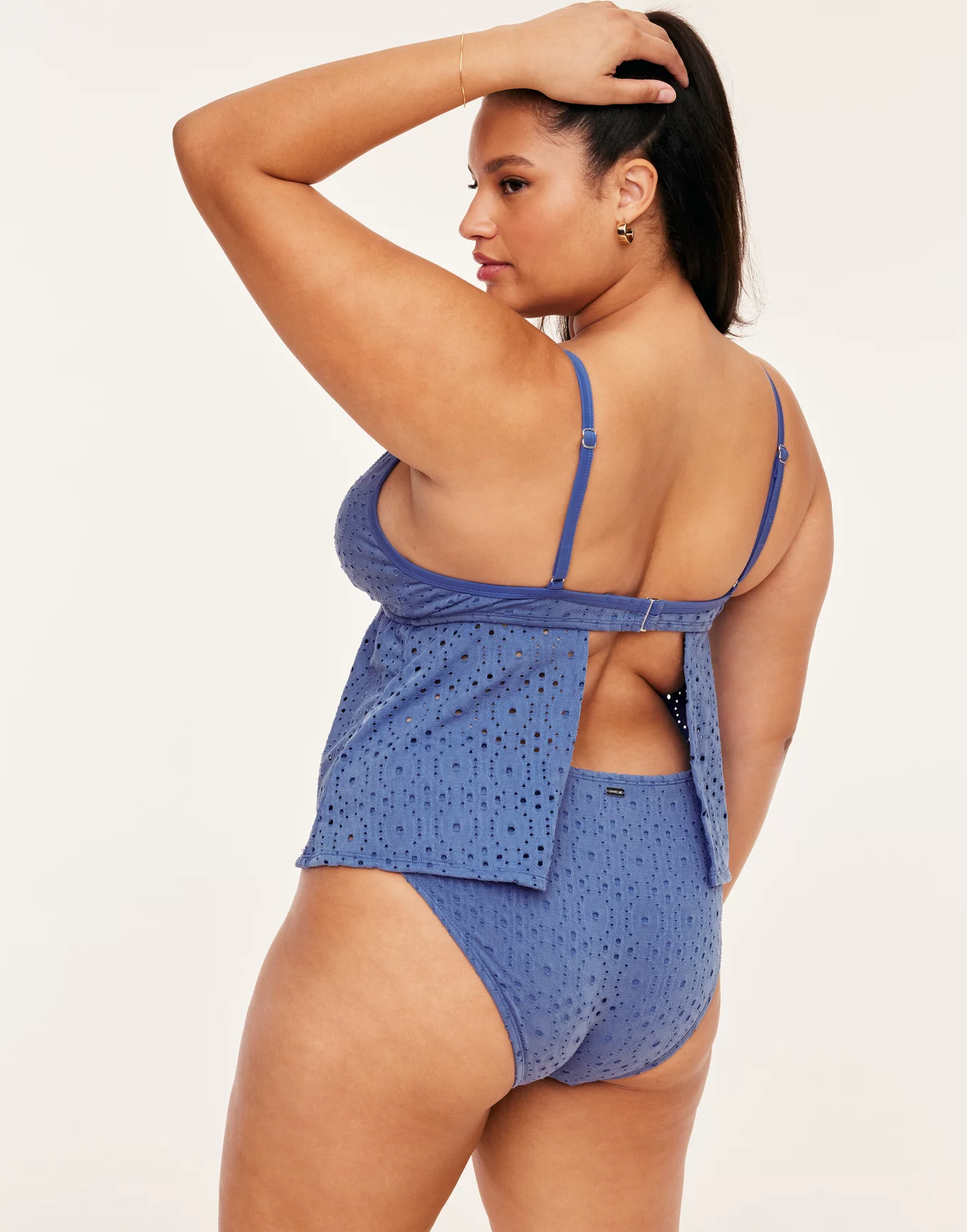 Bailee Contour Plus