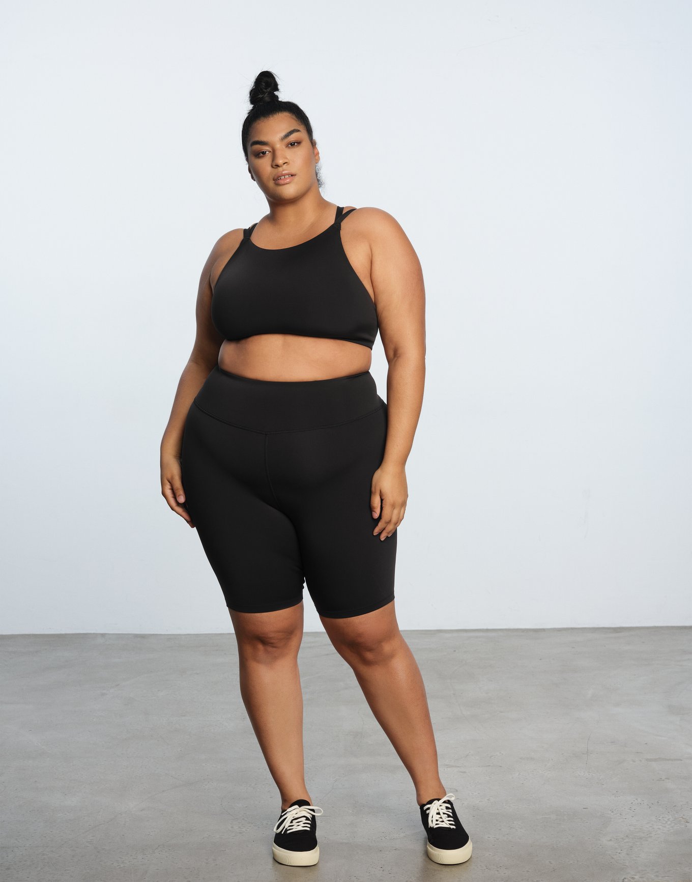 Gentrue Sports Bra X EBN Plus