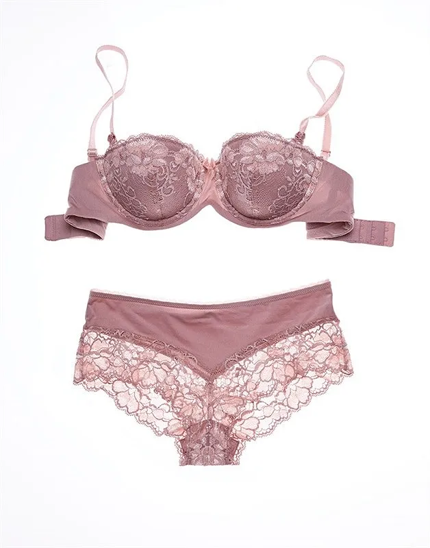 Gerda Medium Beige Push Up bra and panty bundle Model 1