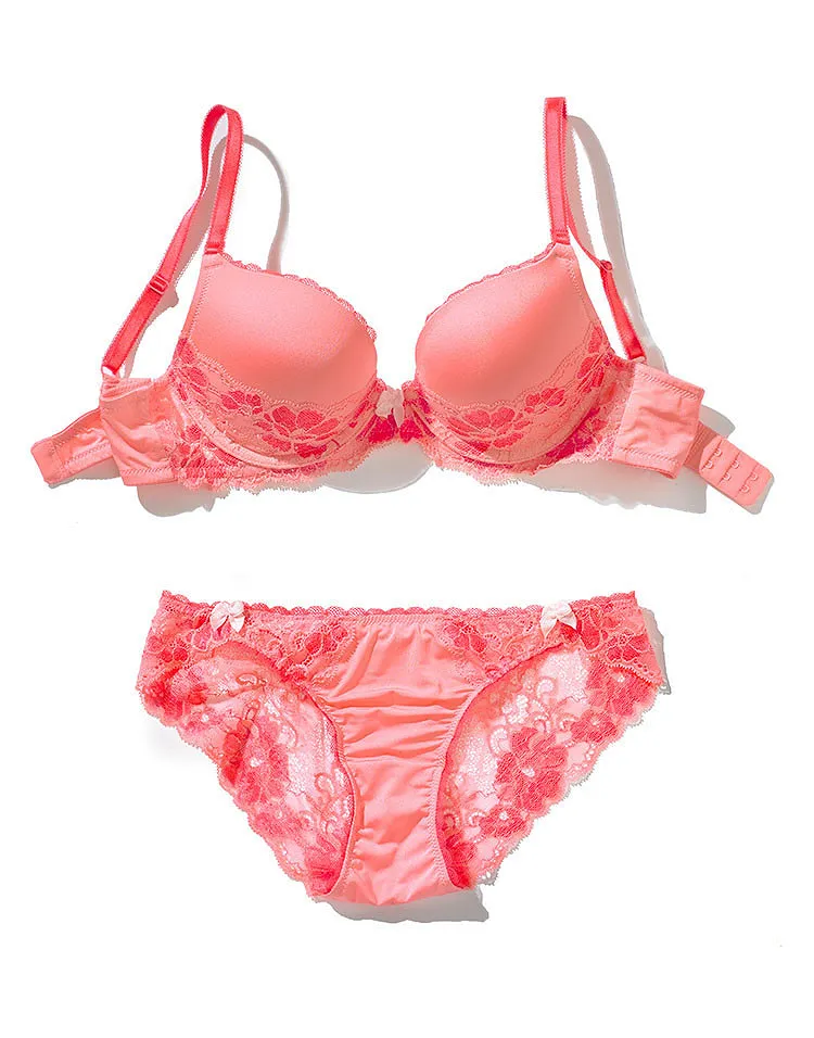Paydon Medium Pink Push Up bra and panty bundle Model 2