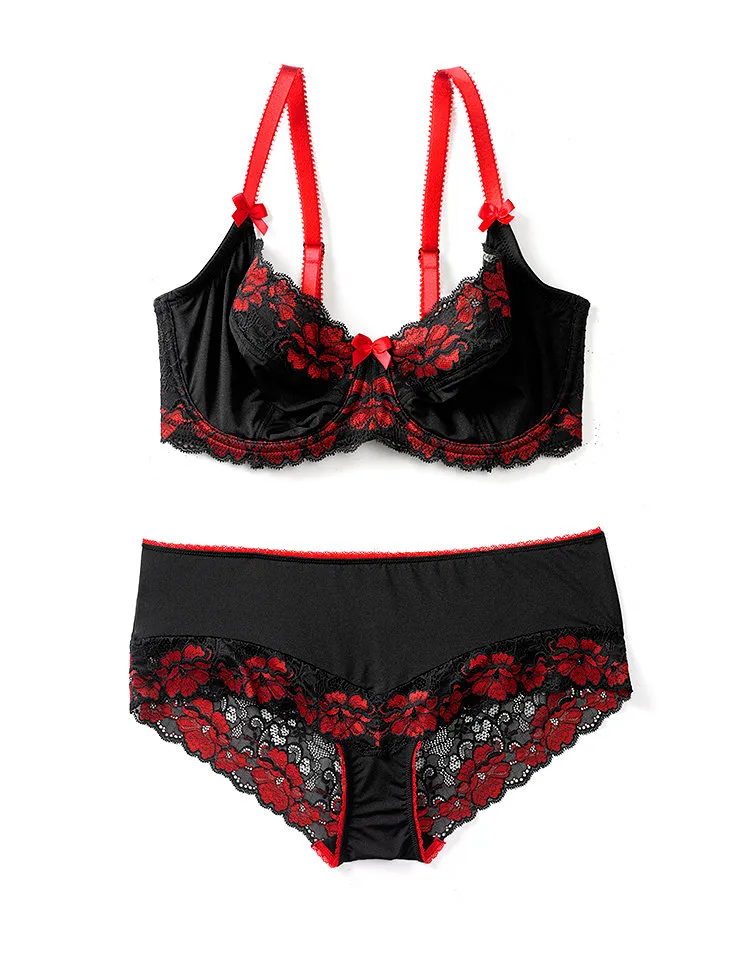 Dalis Black 4 Unlined bra bundle Still 1