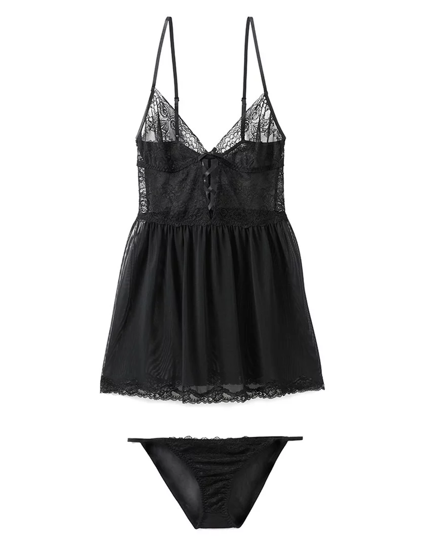 bergdorf goodman little black dress Size 8 & Silver ready dress cut at Ready to Ship Size:6.5 US Ann Taylor Wrap Dress
