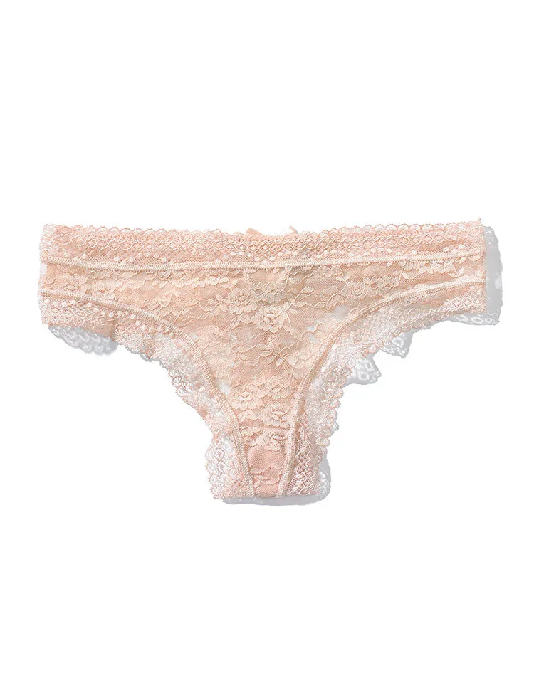 Lorainne Thong Medium Beige panty bundle Model 1