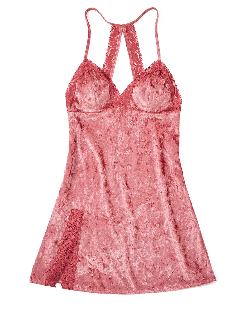 Linana Dark Pink lingerie bundle Still 1