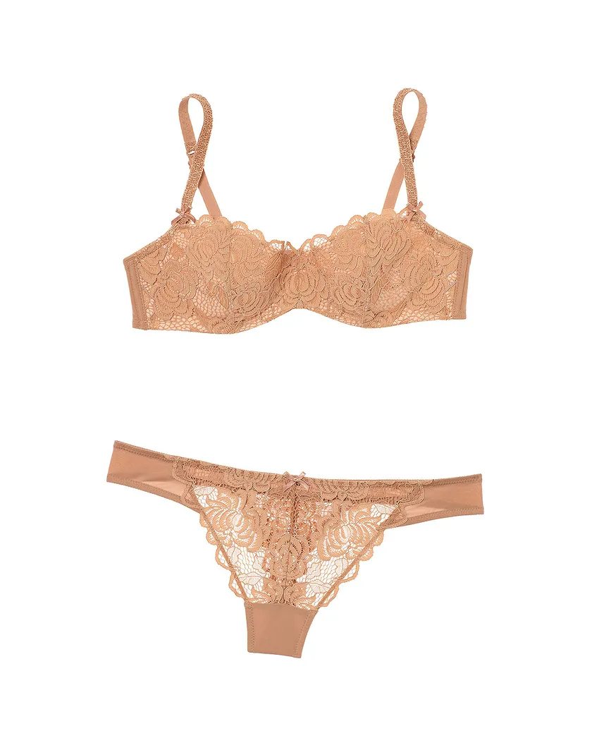 Delanie Medium Beige 4 Contour bra bundle Still 1