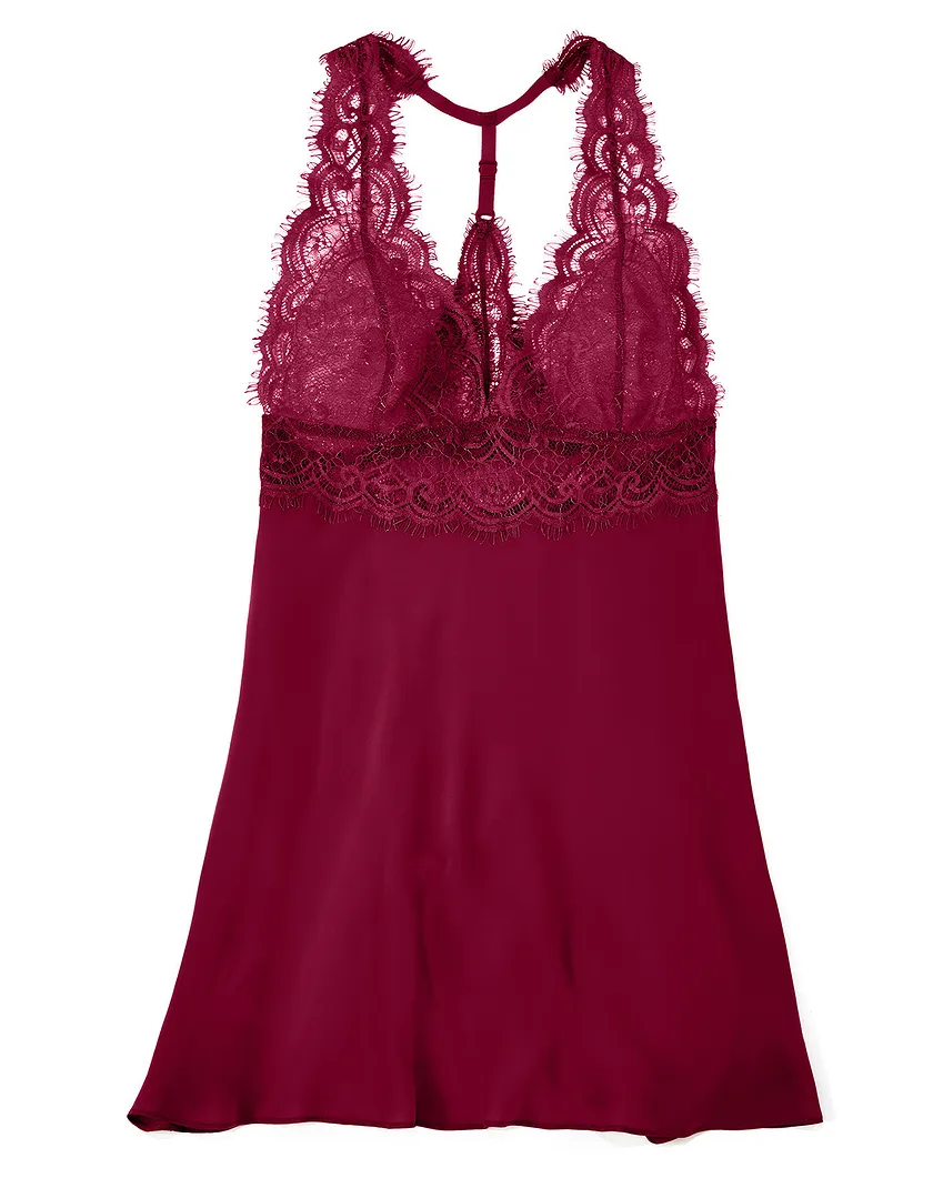 Zandy Dark Red lingerie bundle Still 3