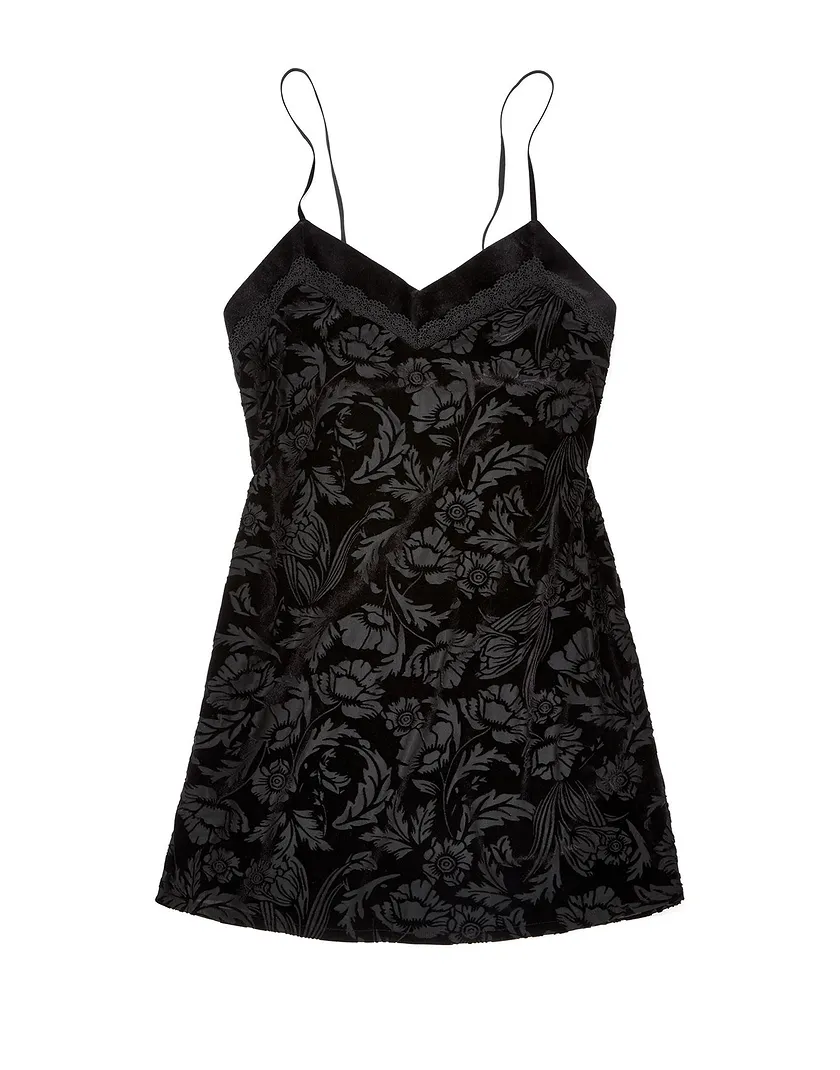 Leonarda Black lingerie bundle Still 2