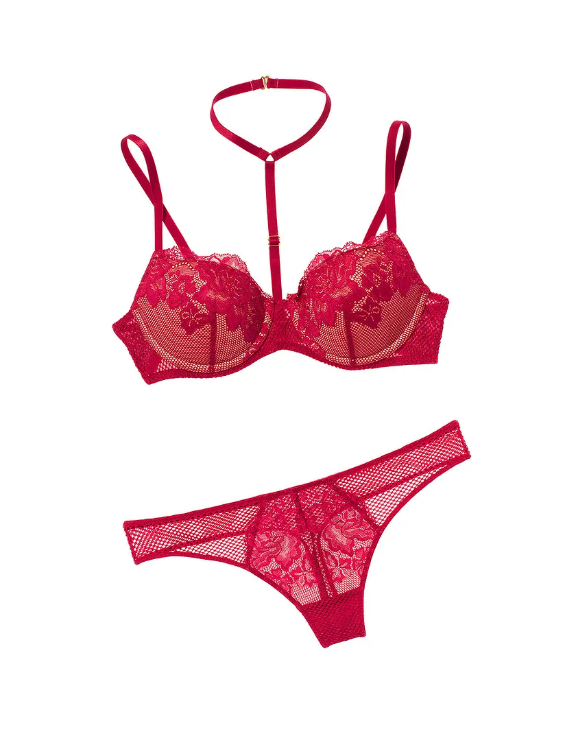 Teena Dark Red 2 Contour bra bundle Still 1
