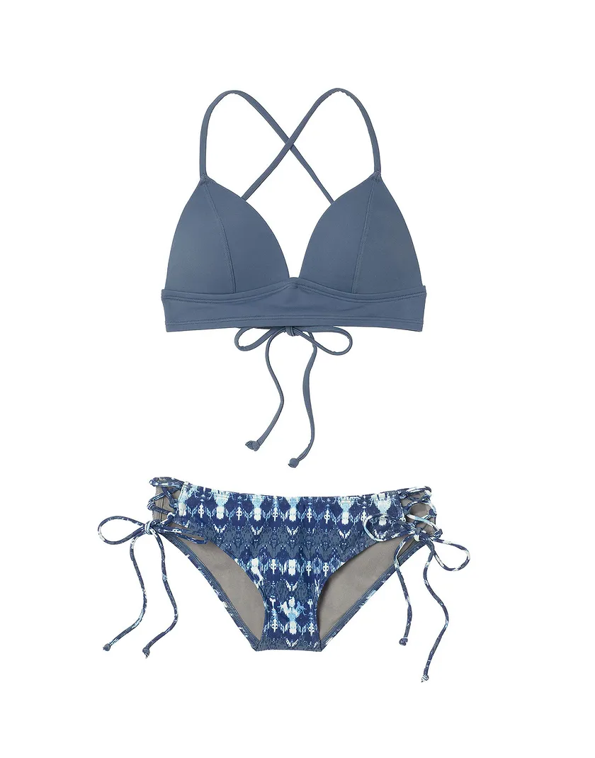 Nadzia Dark Blue 3 Contour swimwear bundle Still 1