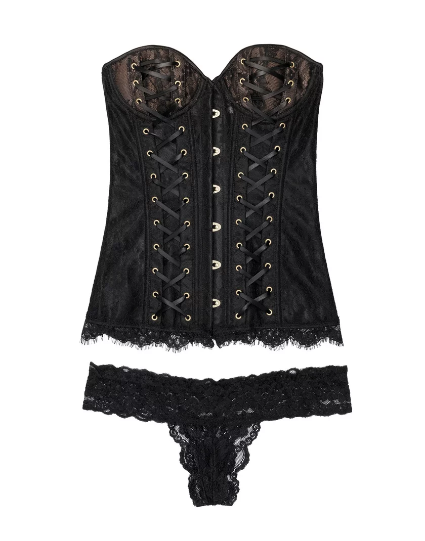 Axelle Black Contour corset bundle Still 2