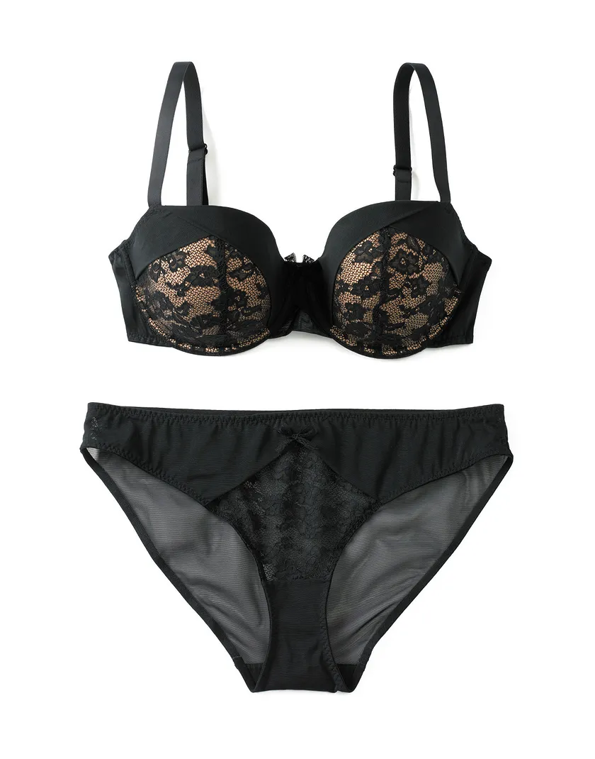 Darline Black 2 Contour bra bundle Still 1