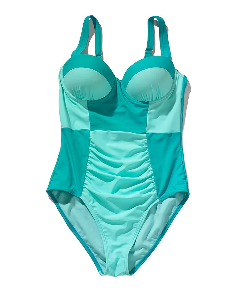 Samira Light Blue Plus Contour swimwear bundle Model 1