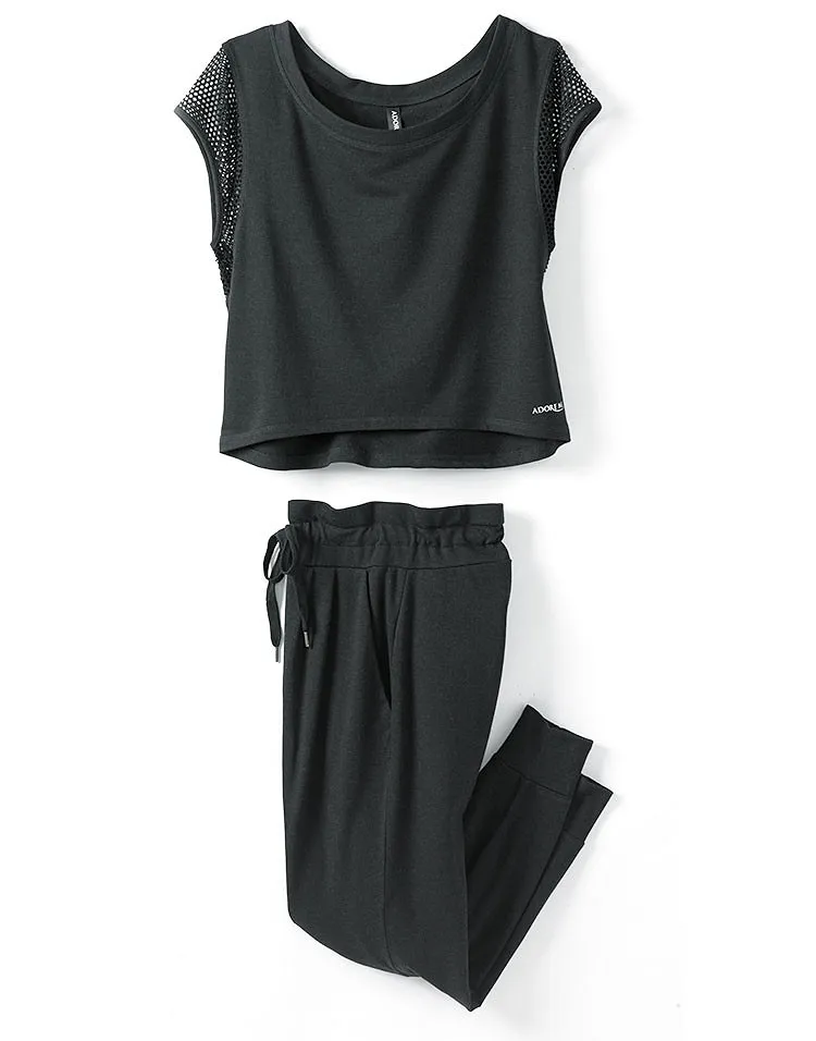Shrita Black 4 activewear bundle Still 1