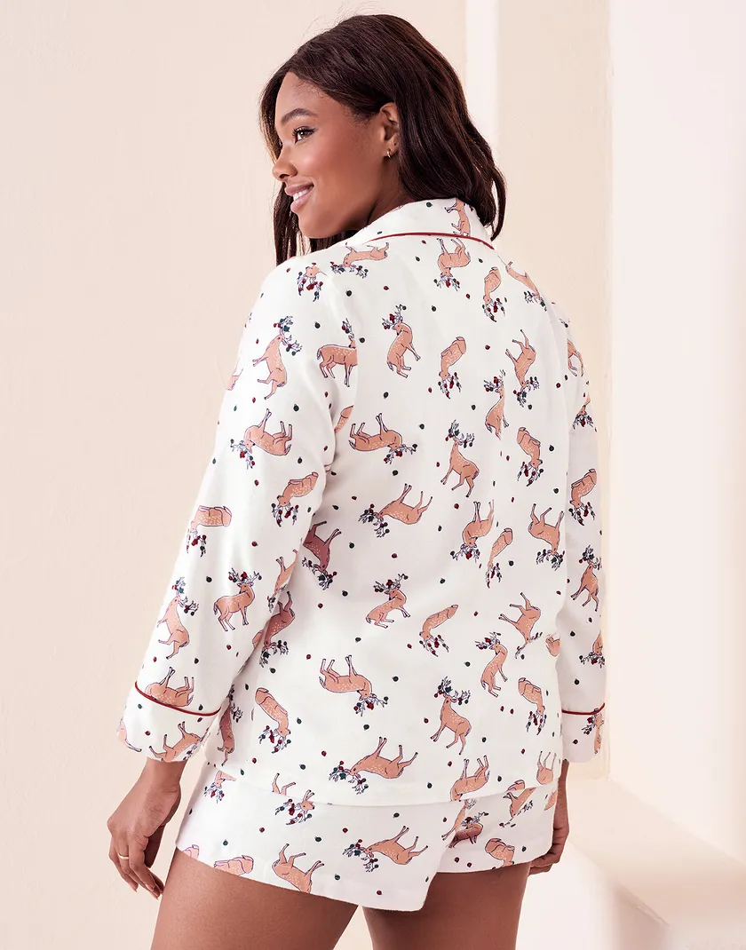 Pasha Convo White Plus sleepwear bundle Model 4