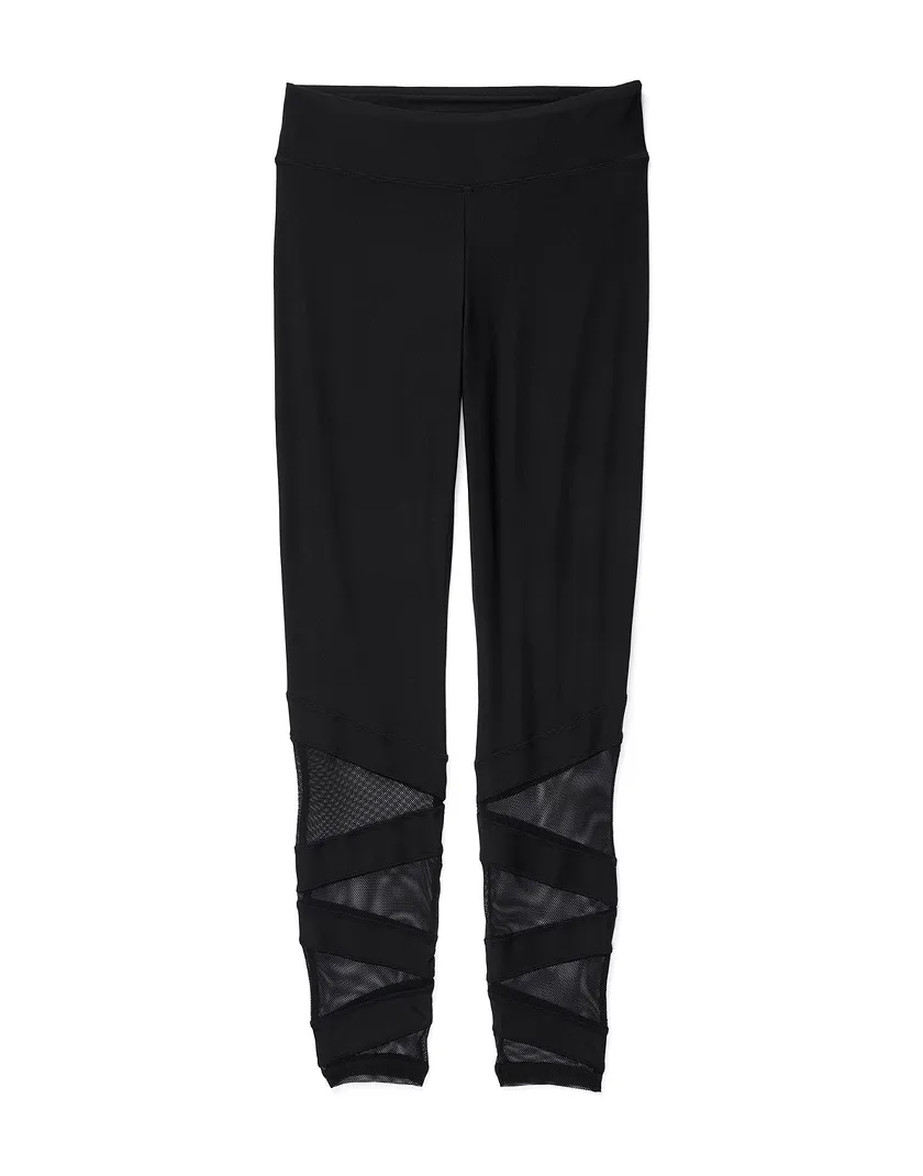 Kamala Black activewear bundle Still 3