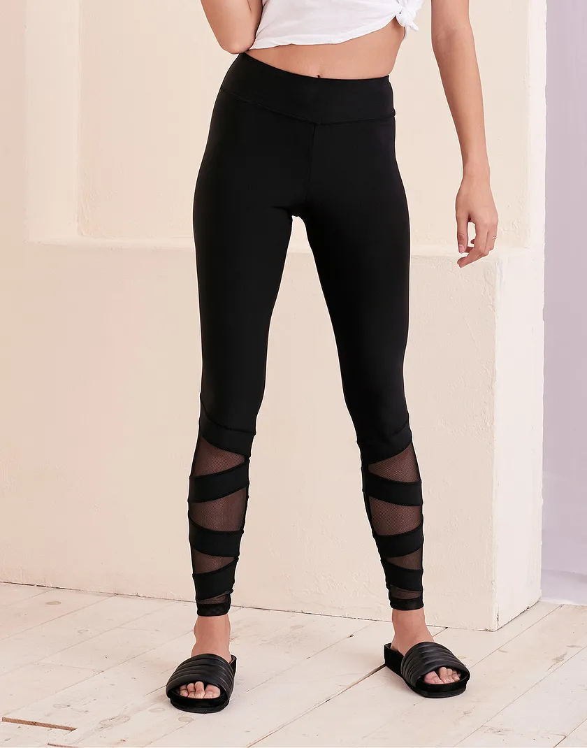 Kamala Black activewear bundle Model 1