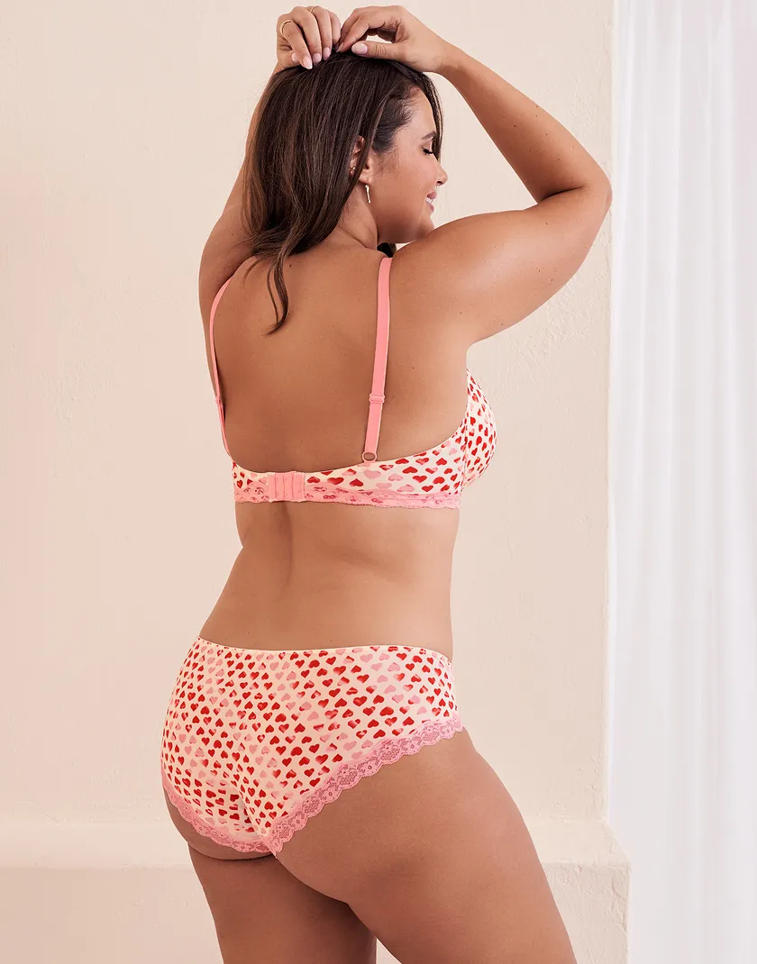 Nare Heart Pink Plus Contour bra and panty bundle Model 3