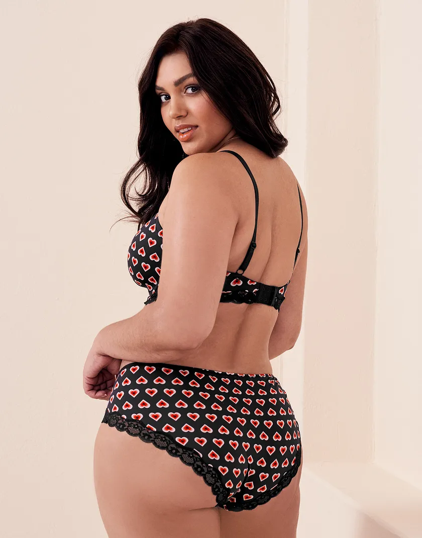 Nare Heart Black Plus Contour bra and panty bundle Model 3