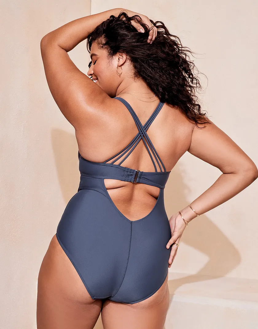 Evie Dark Blue Plus Contour swimwear bundle Model 4