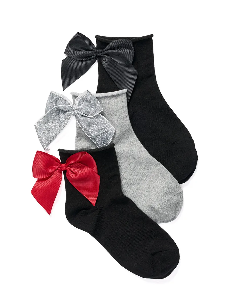 Teodora Black legwear bundle Still 1