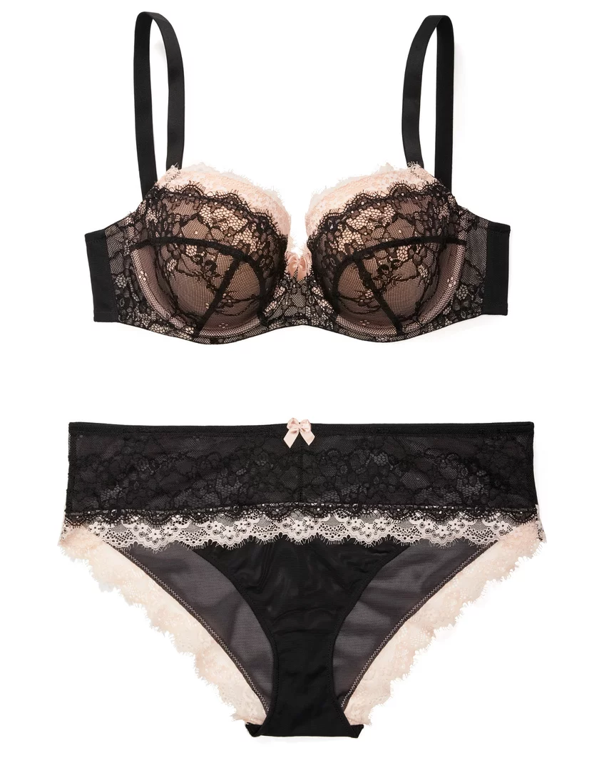 Biscay Black 2 Contour bra bundle Still 2