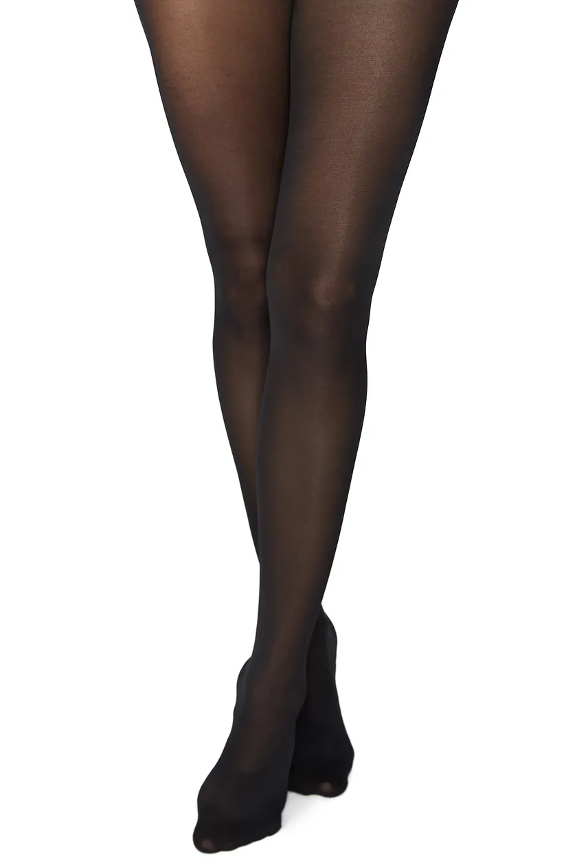 Masumi 40Den Black Plus legwear bundle Model 6